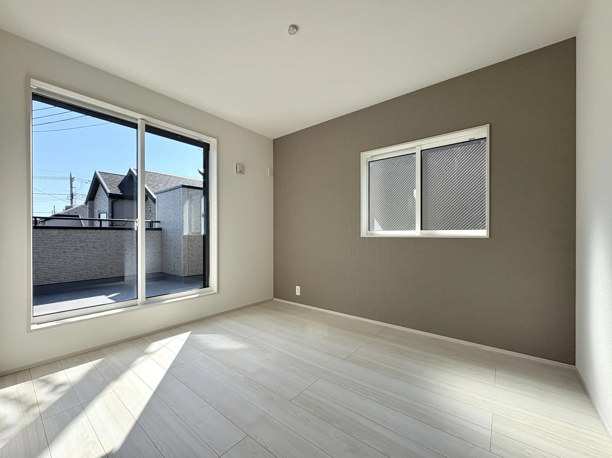 【5号棟/洋室(5.25帖)】