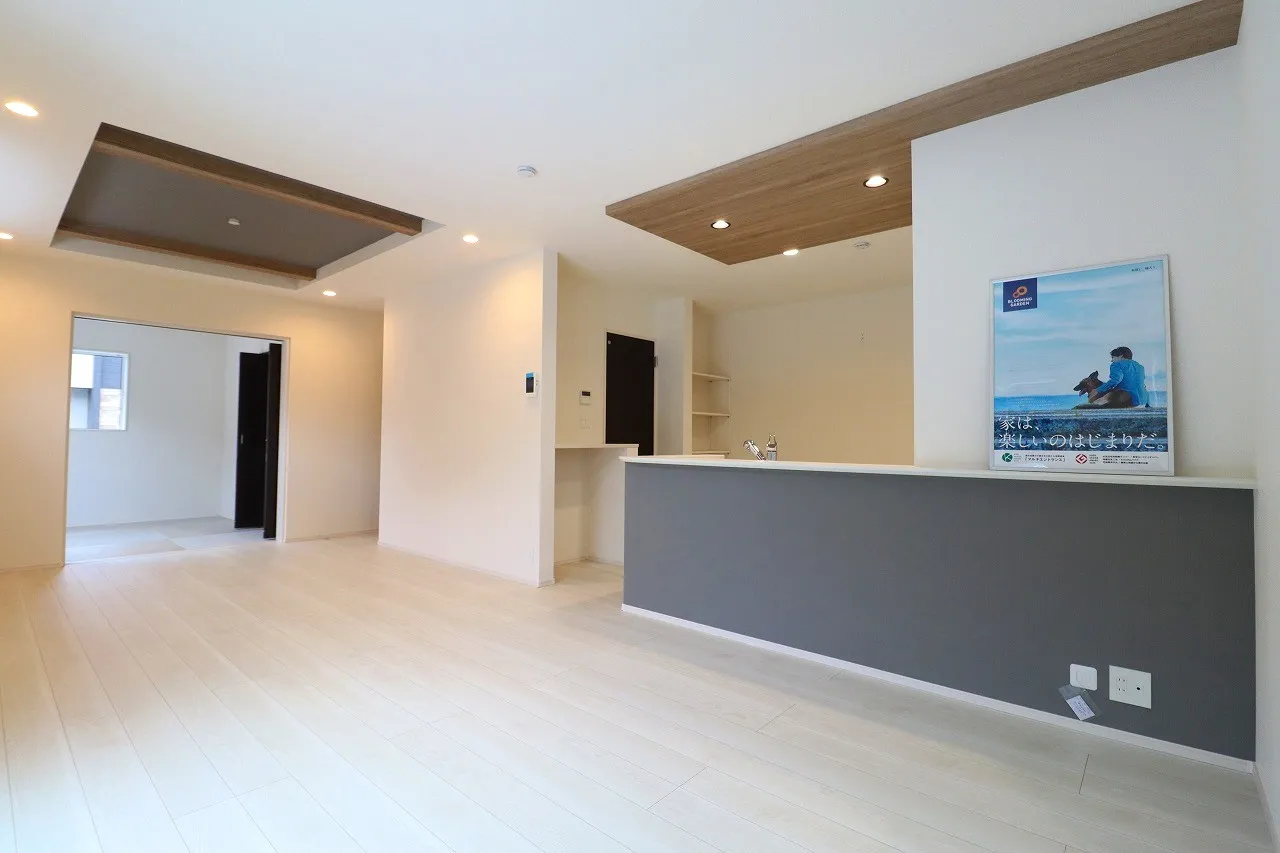 【1号棟LDK/20.12帖】