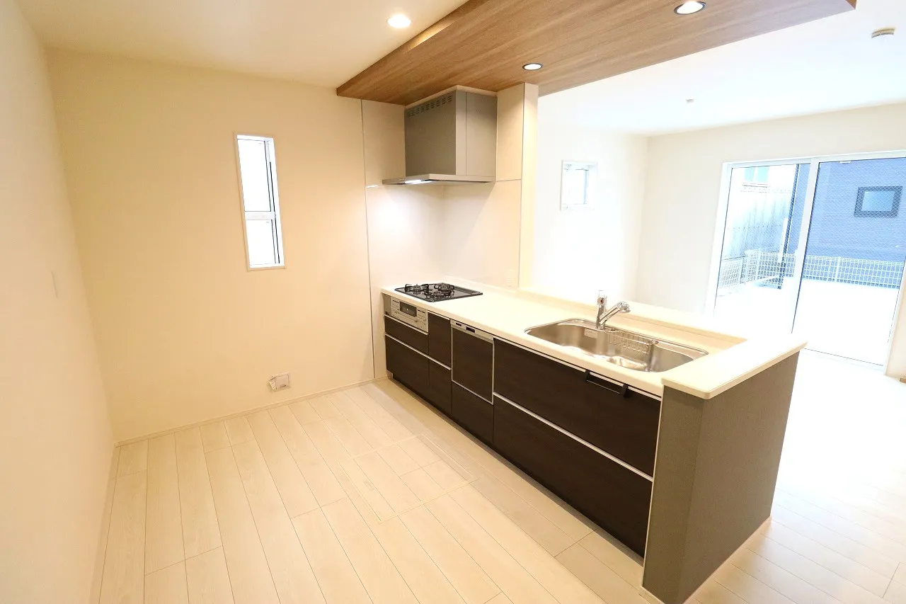 【1号棟キッチン】