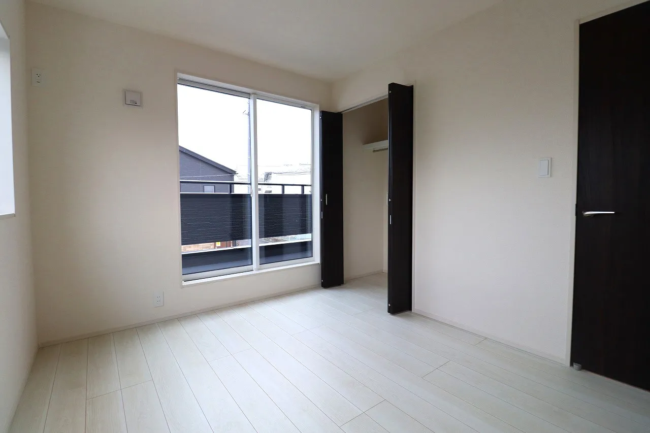 【1号棟洋室/5.25帖】