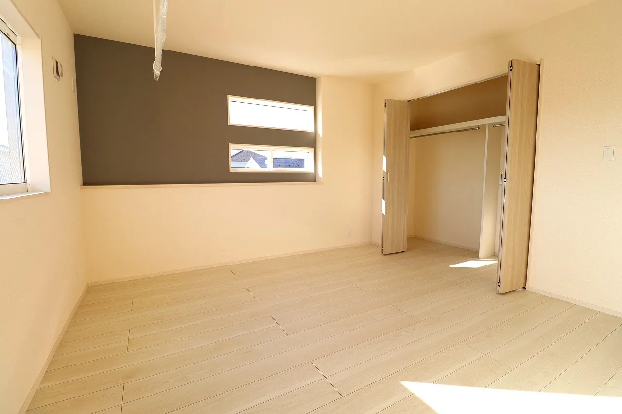 【4号棟洋室/8.21帖①】