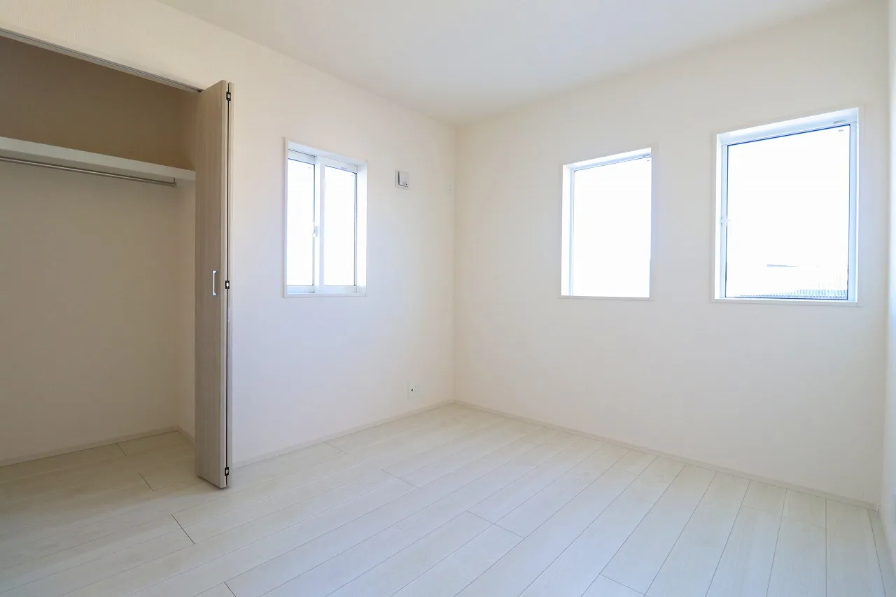 【7号棟2階洋室/5.25帖】