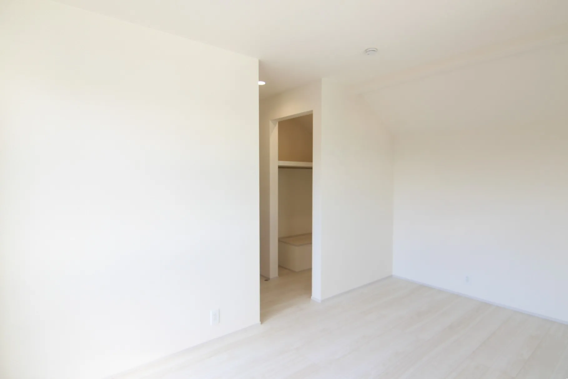 1号棟洋室6.92帖(2026年1月撮影)