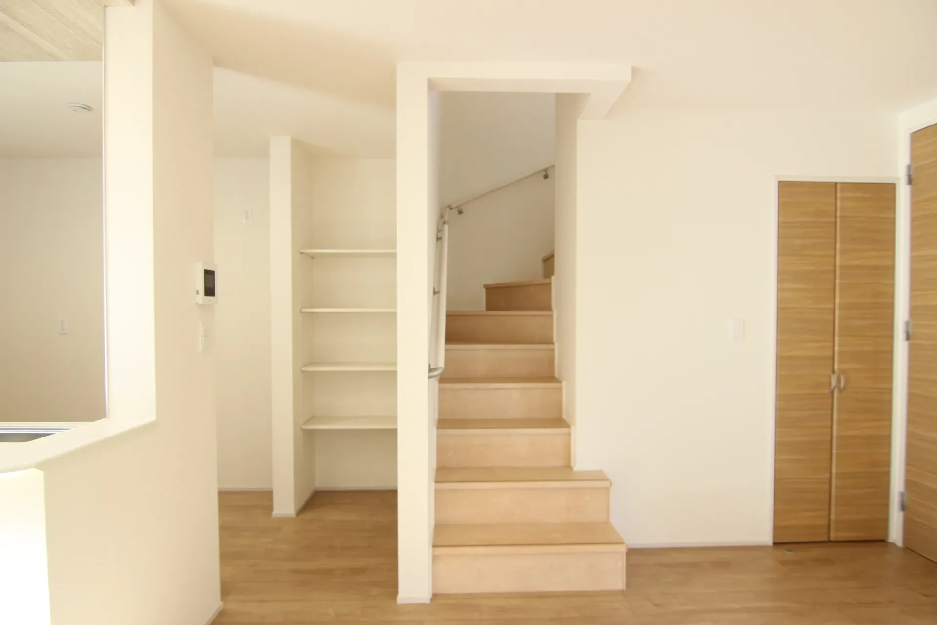 2号棟LDK収納と可動棚(2026年1月撮影)