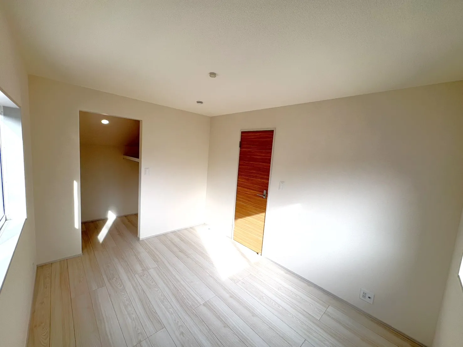 7号棟洋室6.0帖(2026年4月撮影)