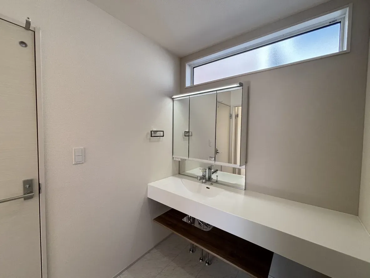 1号棟洗面台(2025年10月撮影)