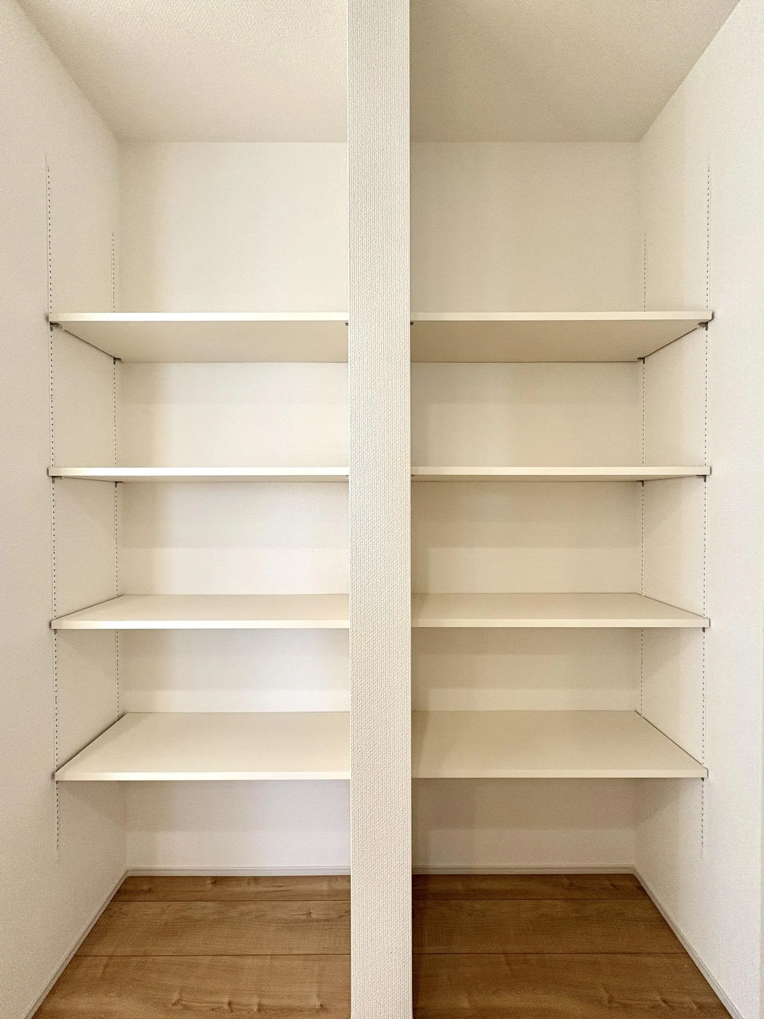 【9号棟/可動棚】