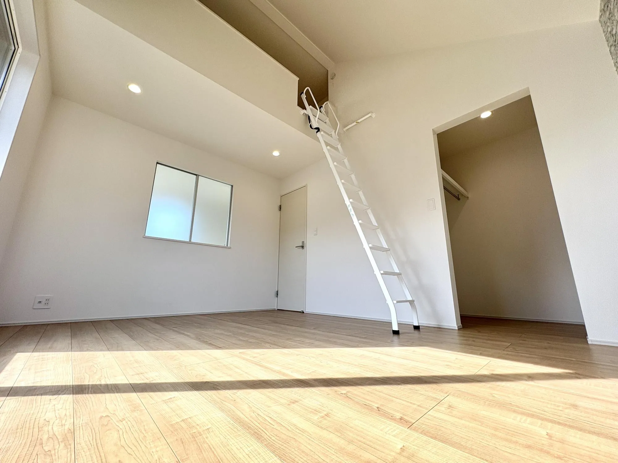 【9号棟/洋室(7.78帖)】