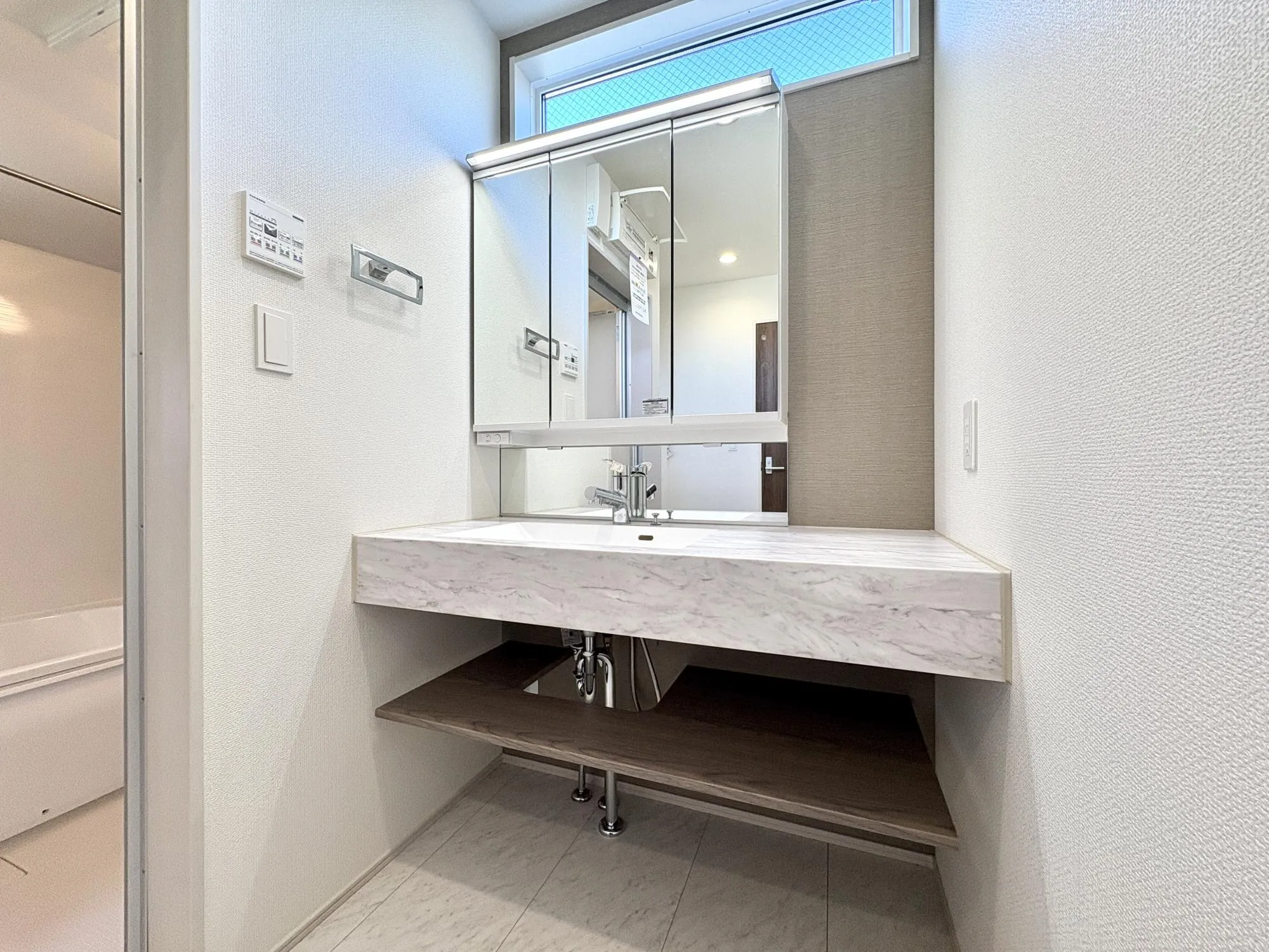 【10号棟/オープンサニタリー】