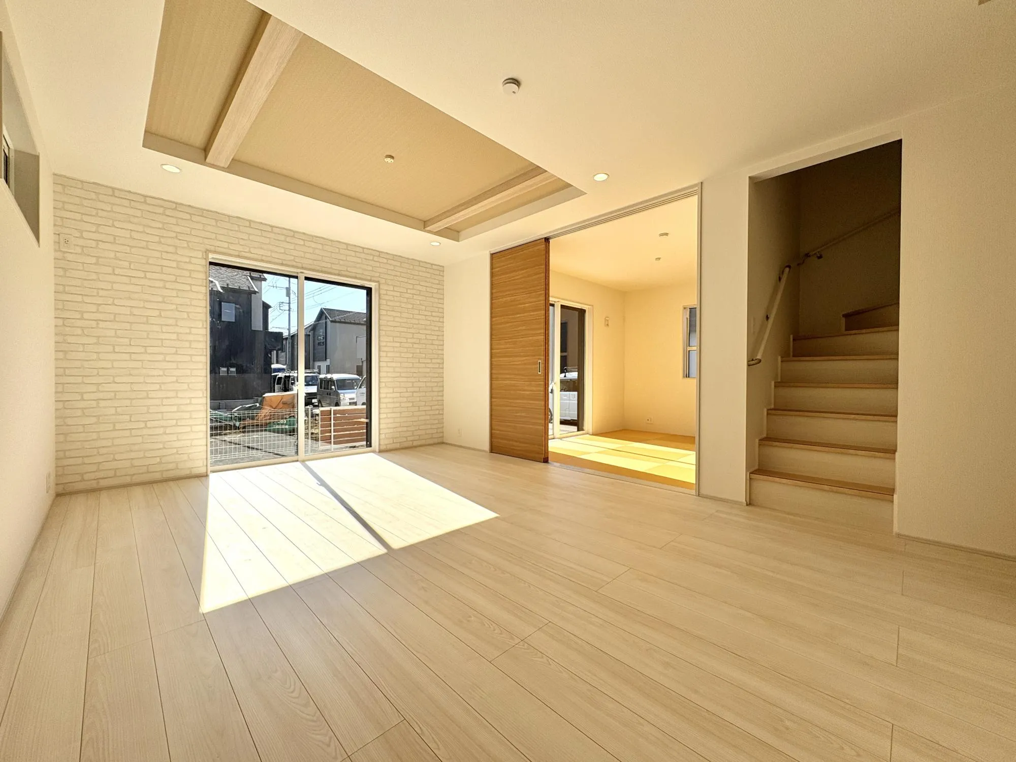 【12号棟/LDK(16.0帖)】