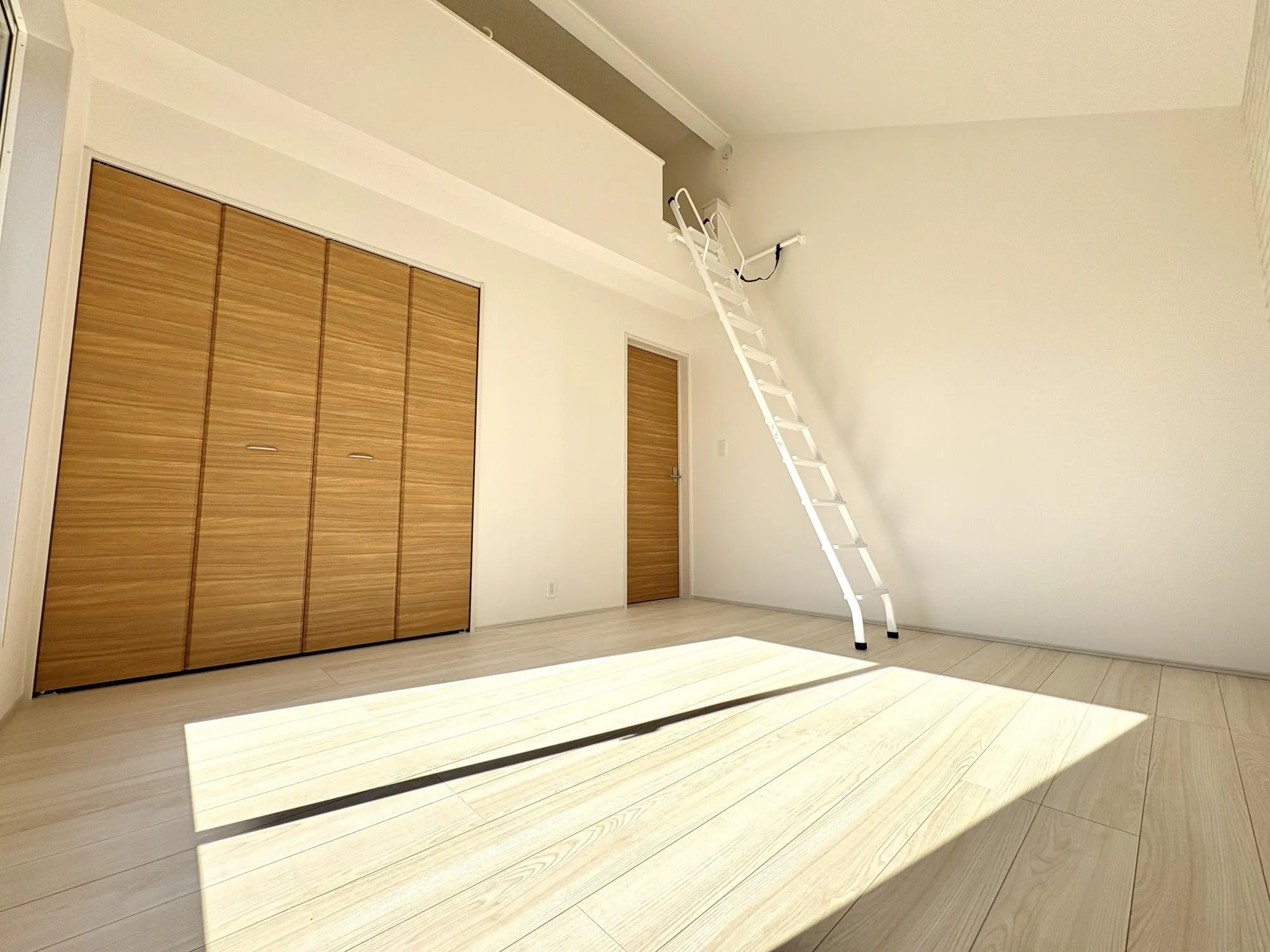 【12号棟/洋室(7.0帖)】