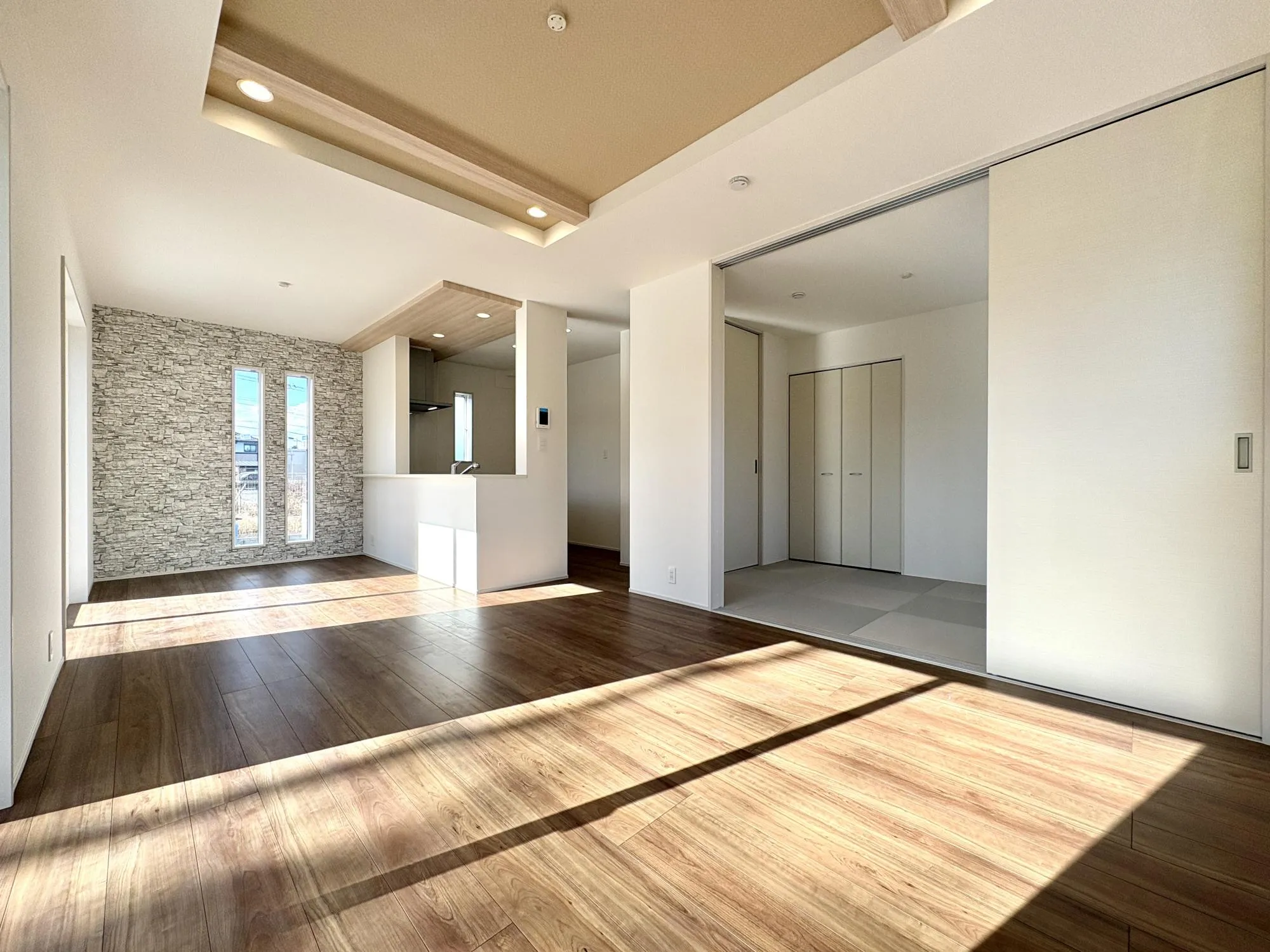 【18号棟/LDK(17.0帖)】