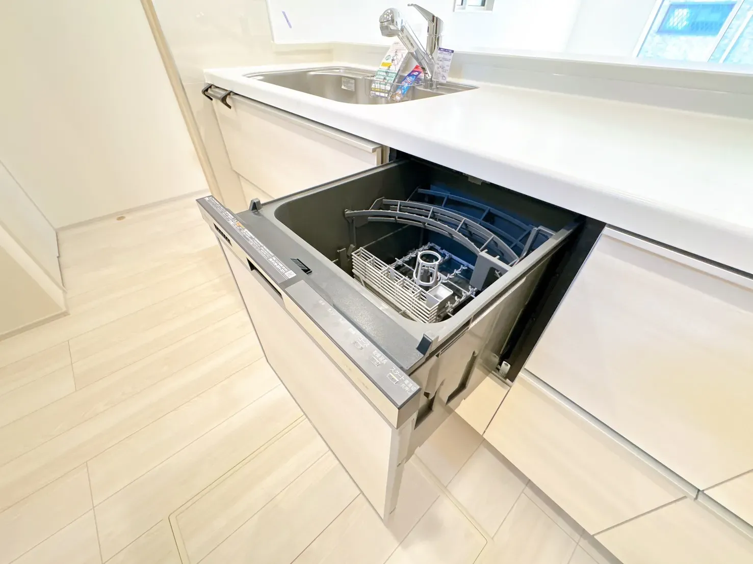 【食洗器】便利な乾燥機能付き♪