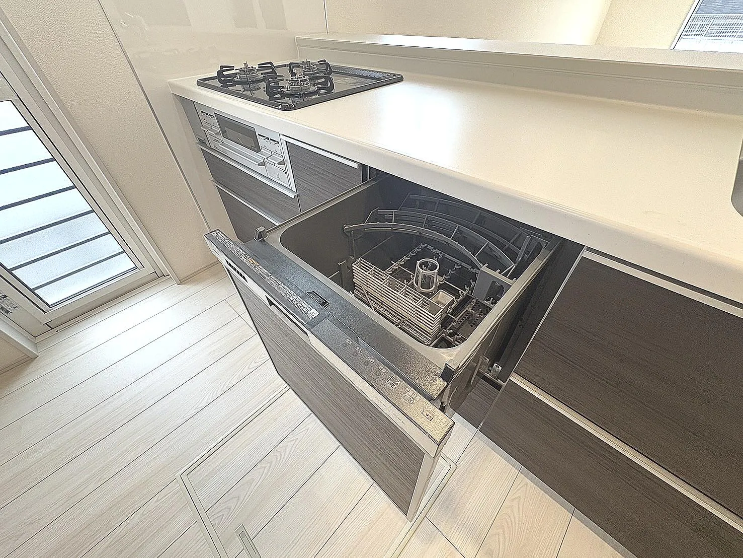 【食洗器】便利な乾燥機能付き♪