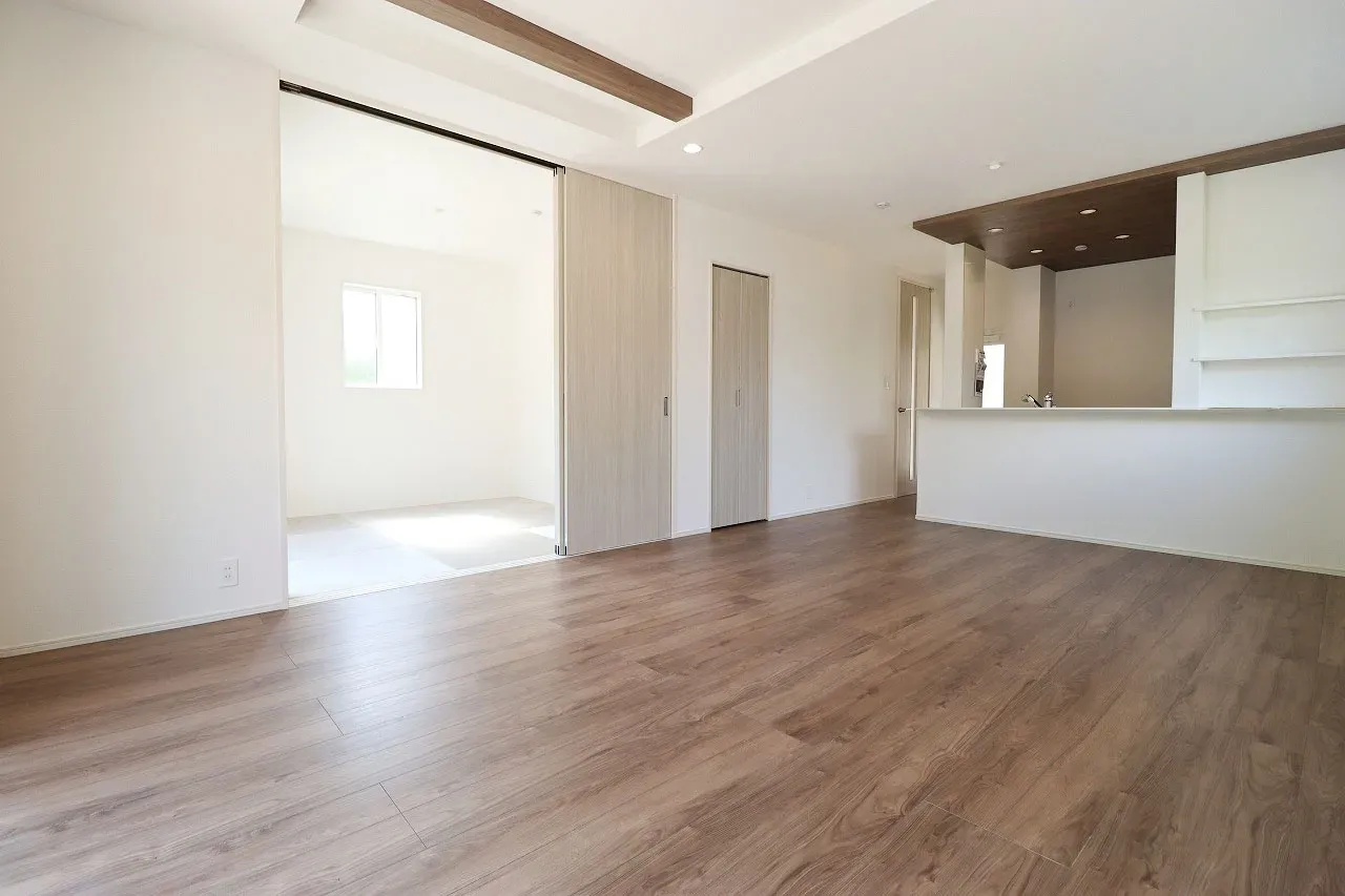 ①号棟　LDK(17.0帖)
