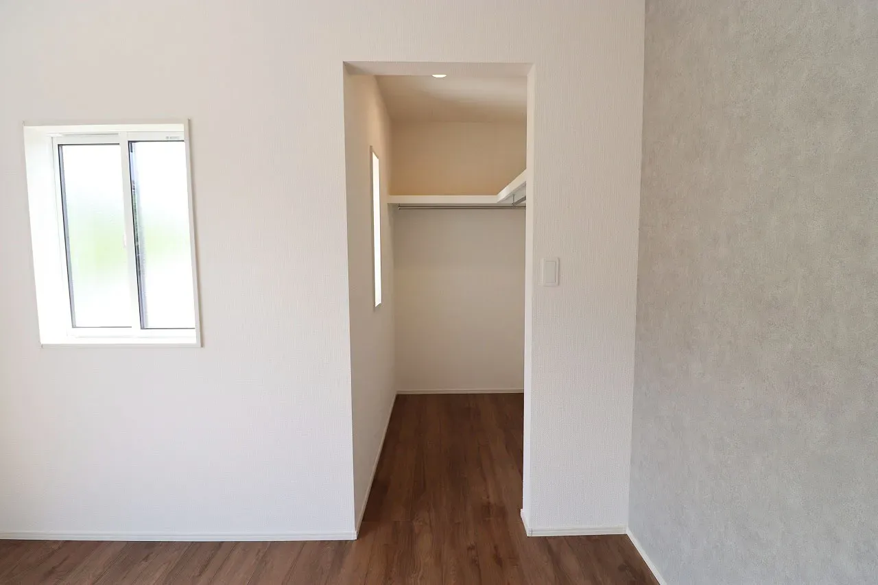 ①号棟　洋室ウォークインクローゼット