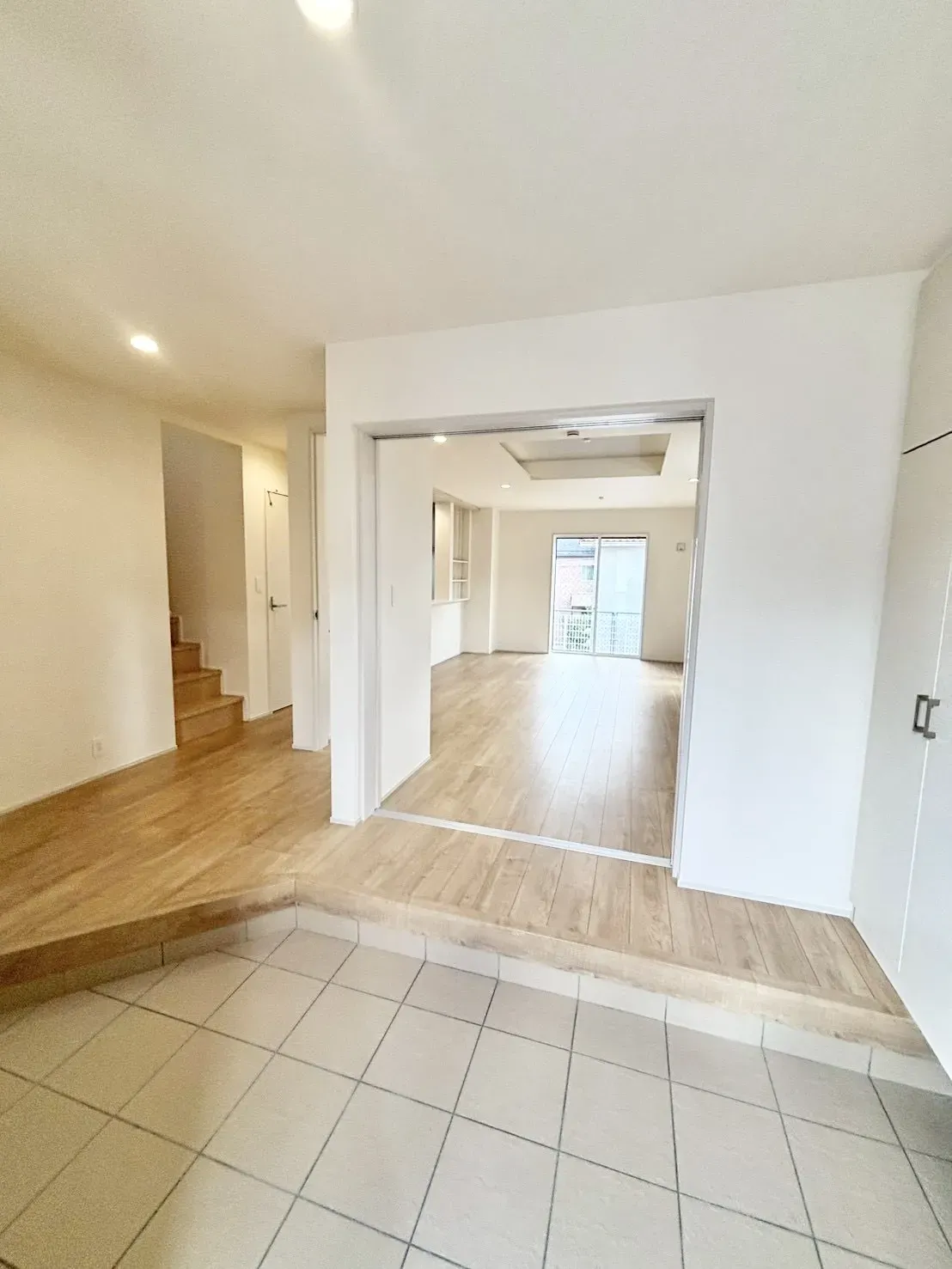 【玄関 | 3号棟】