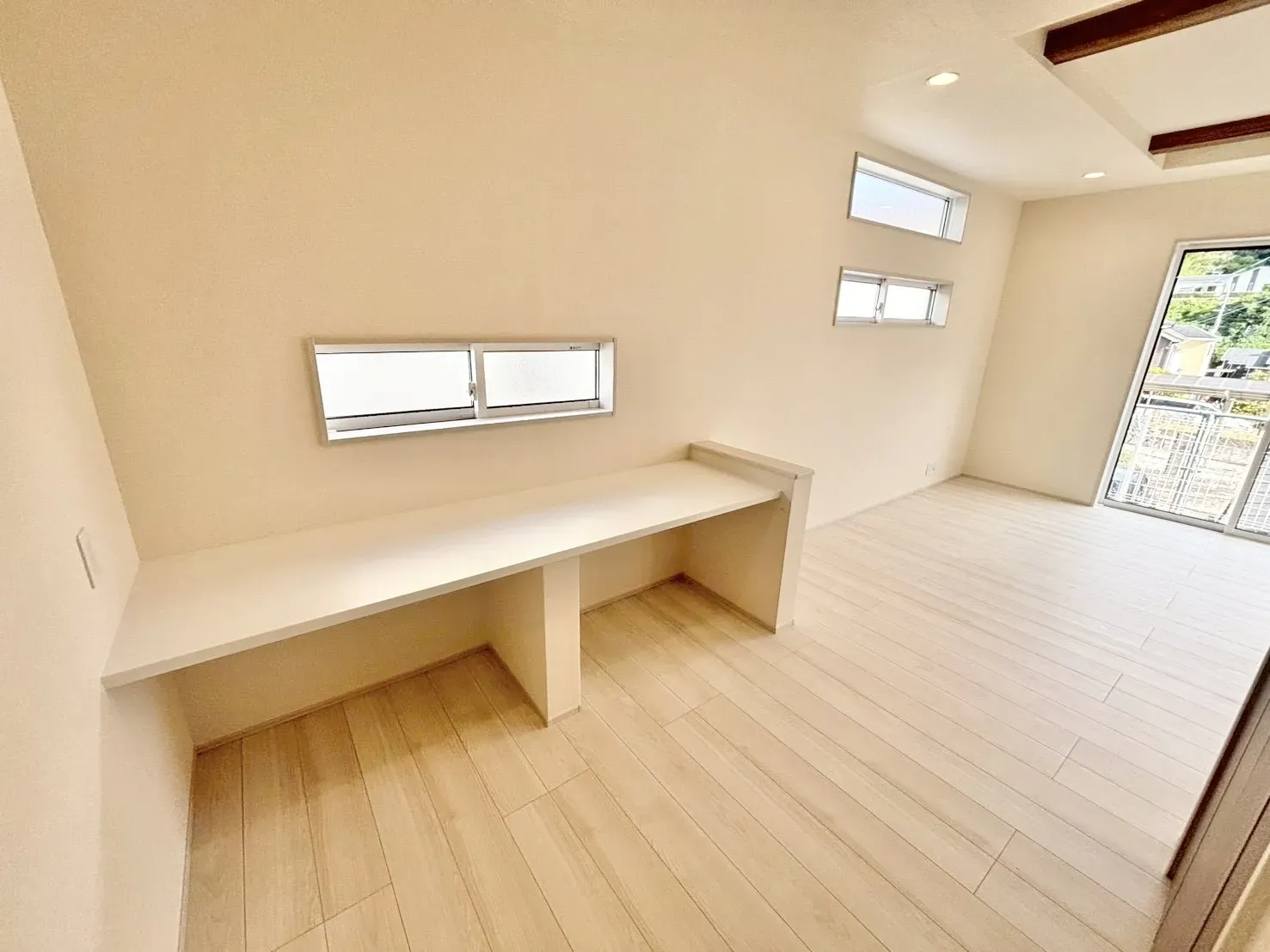 【コワーキングスペース | 4号棟】