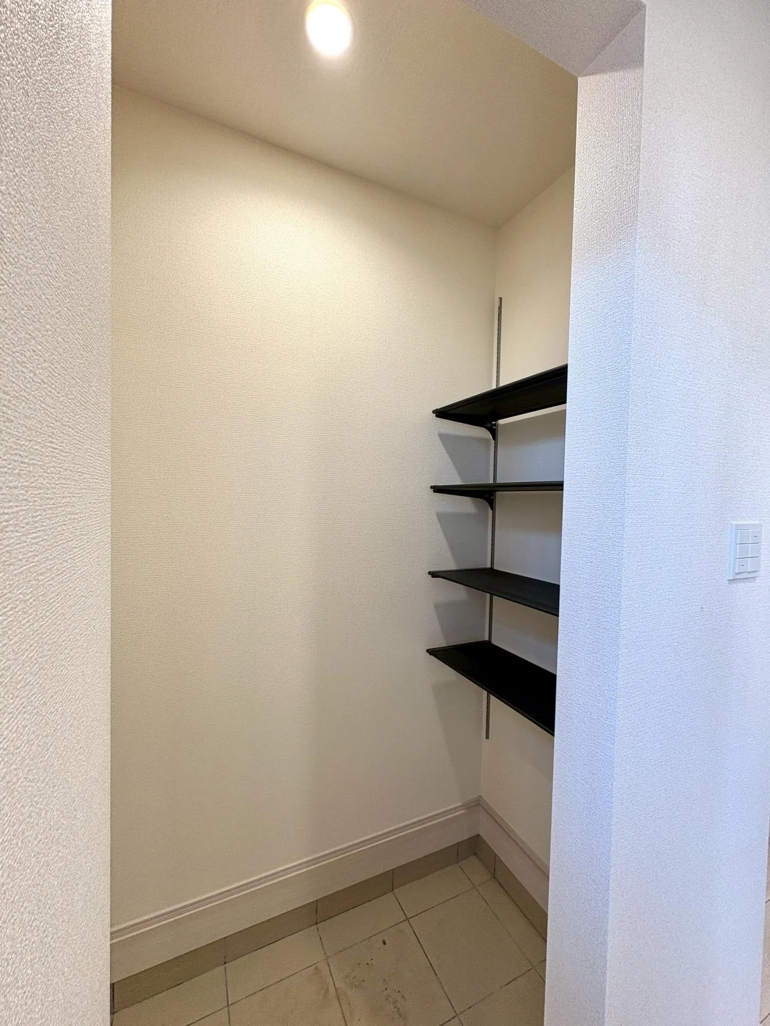 【1号棟】土間収納