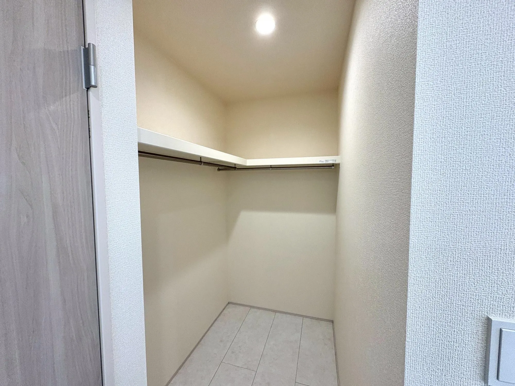 【1号棟】ウォークインクローゼット