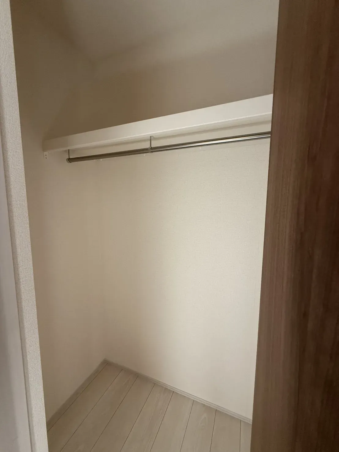 2階5.25帖洋室クローゼット