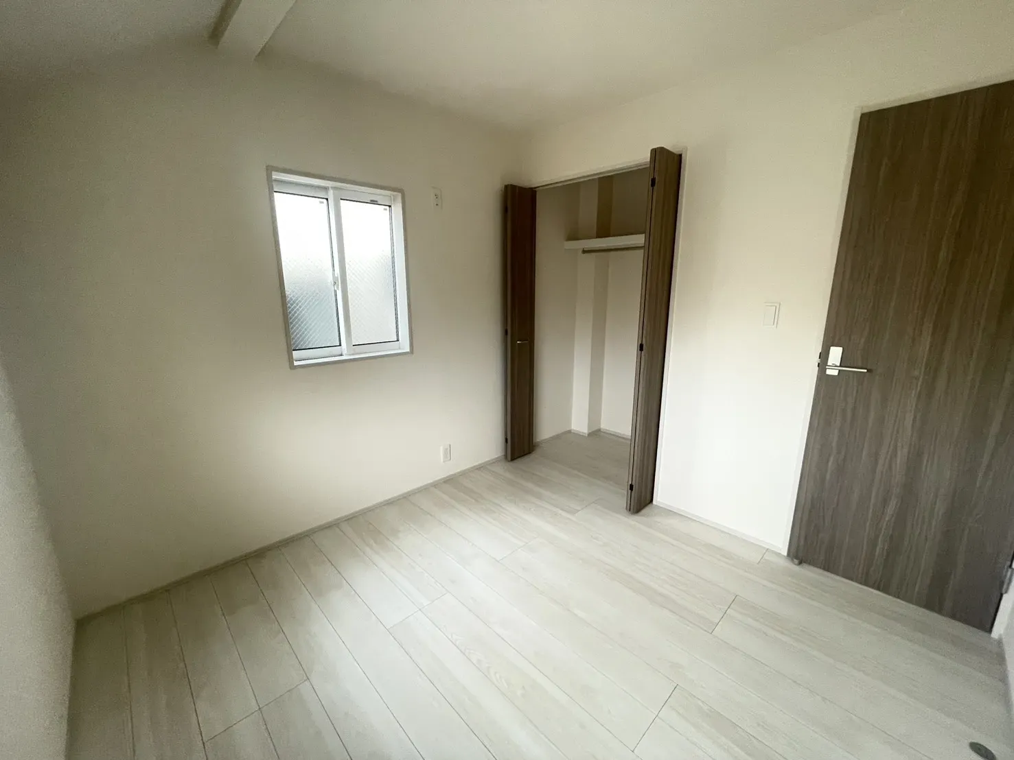 1号棟洋室4.5帖(2025年11月撮影)