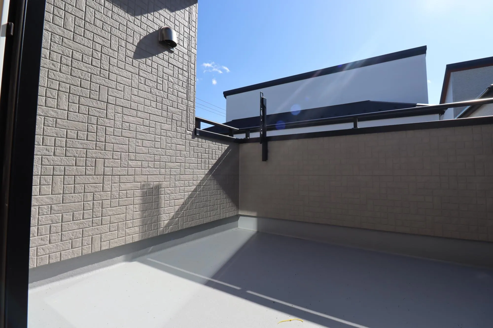 2号棟
バルコニー