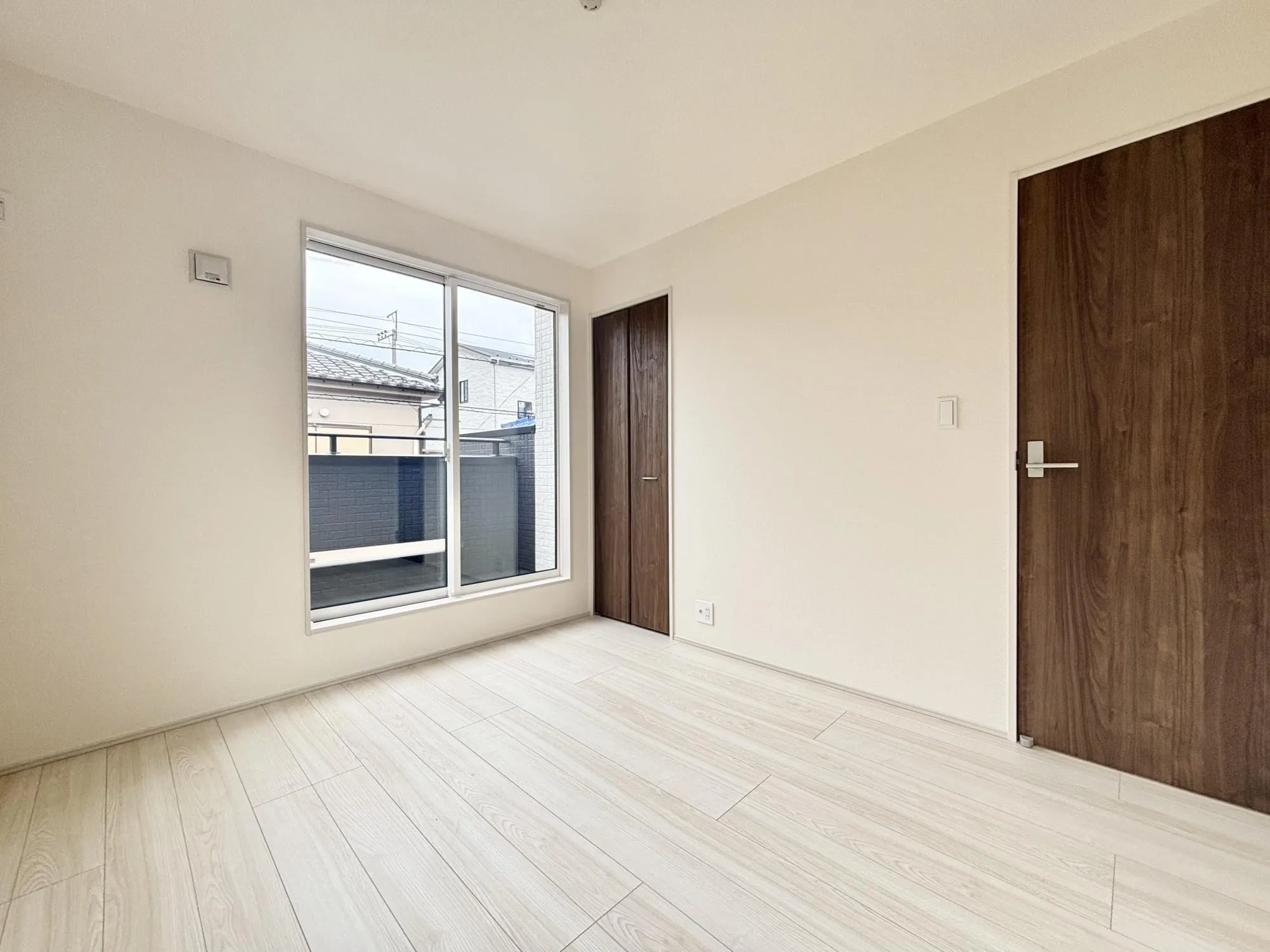 【4号棟洋室①】5.25帖