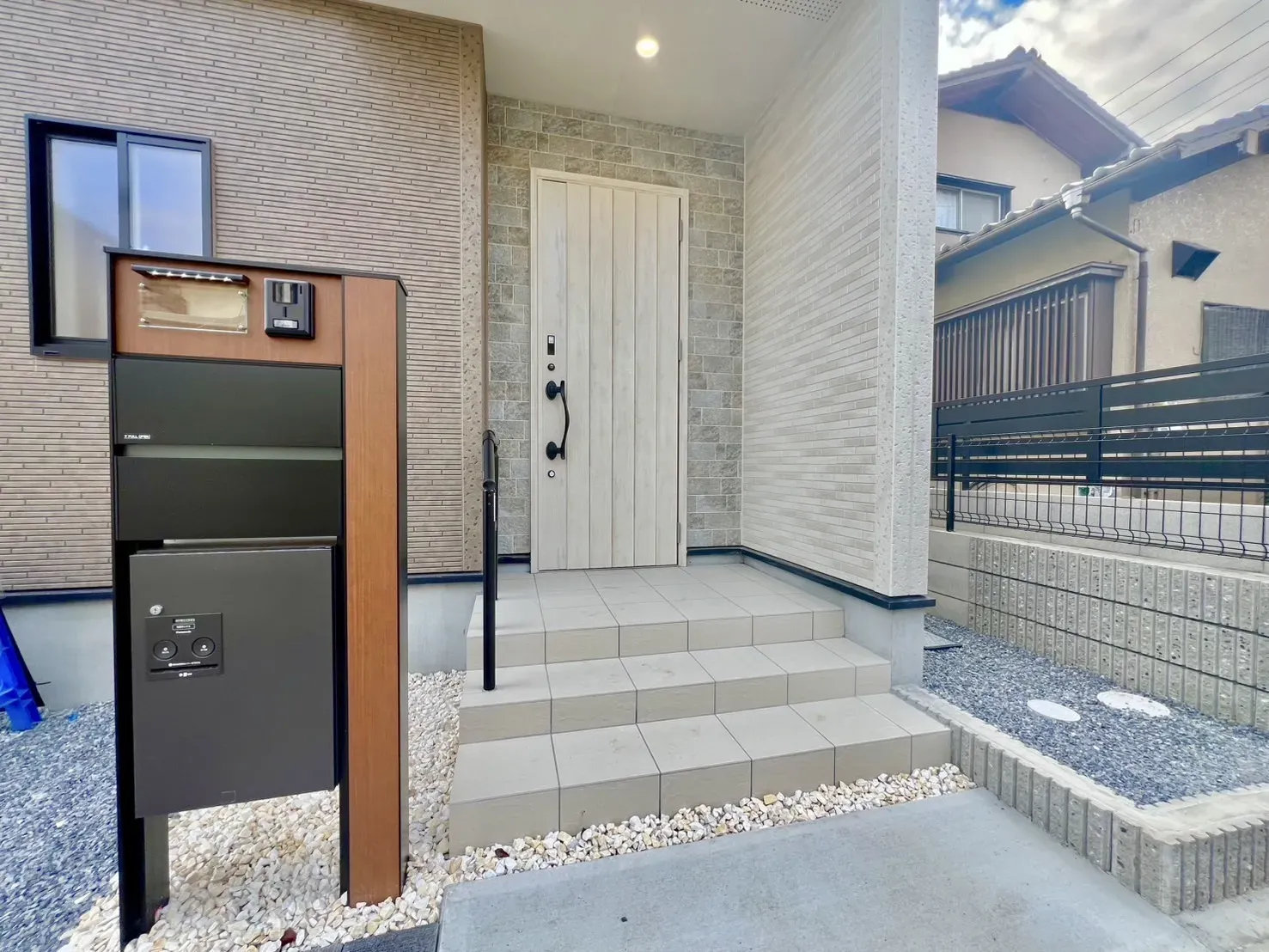 2025.6.1 販売現地外観