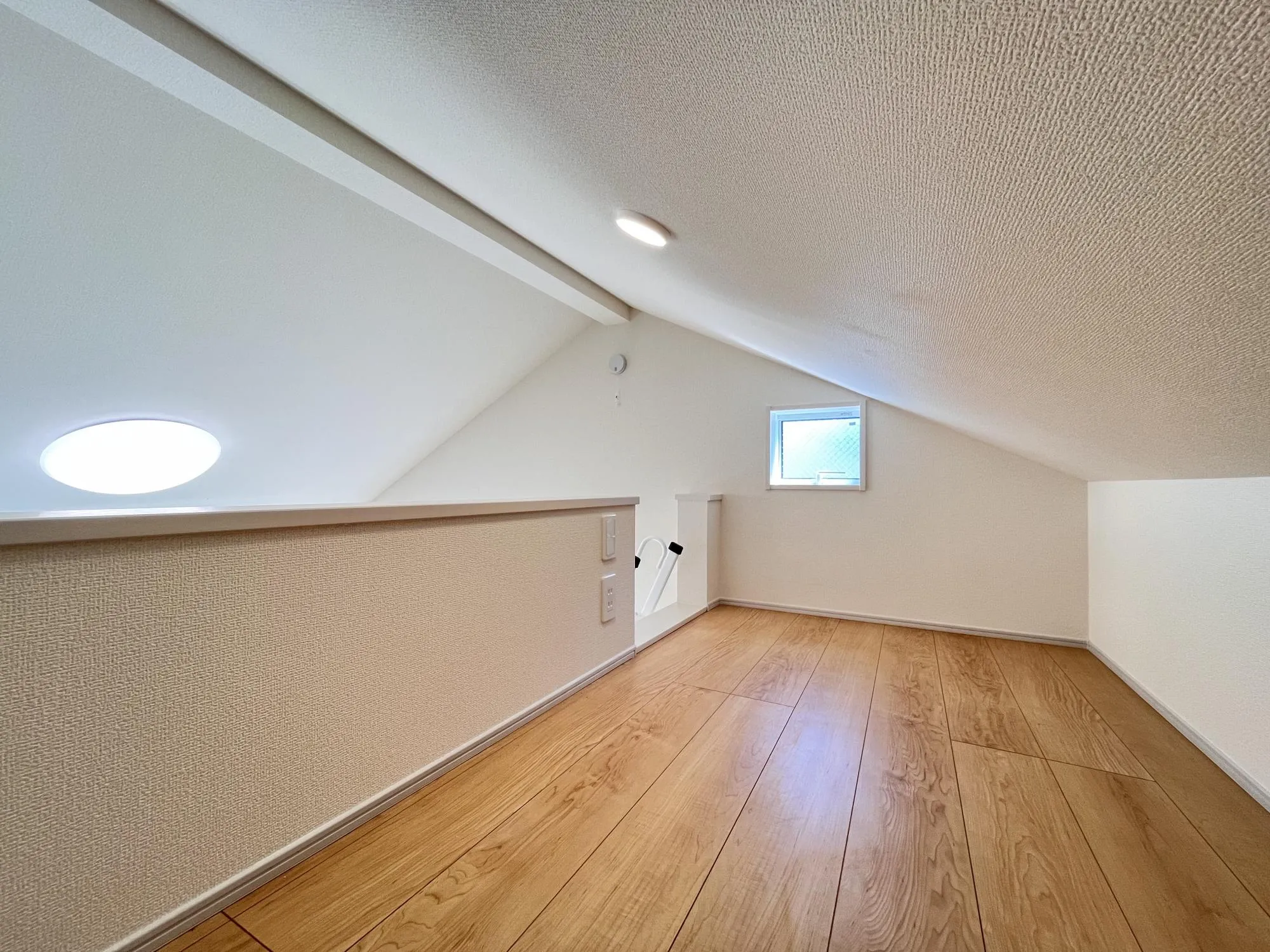 8.0帖洋室ロフト