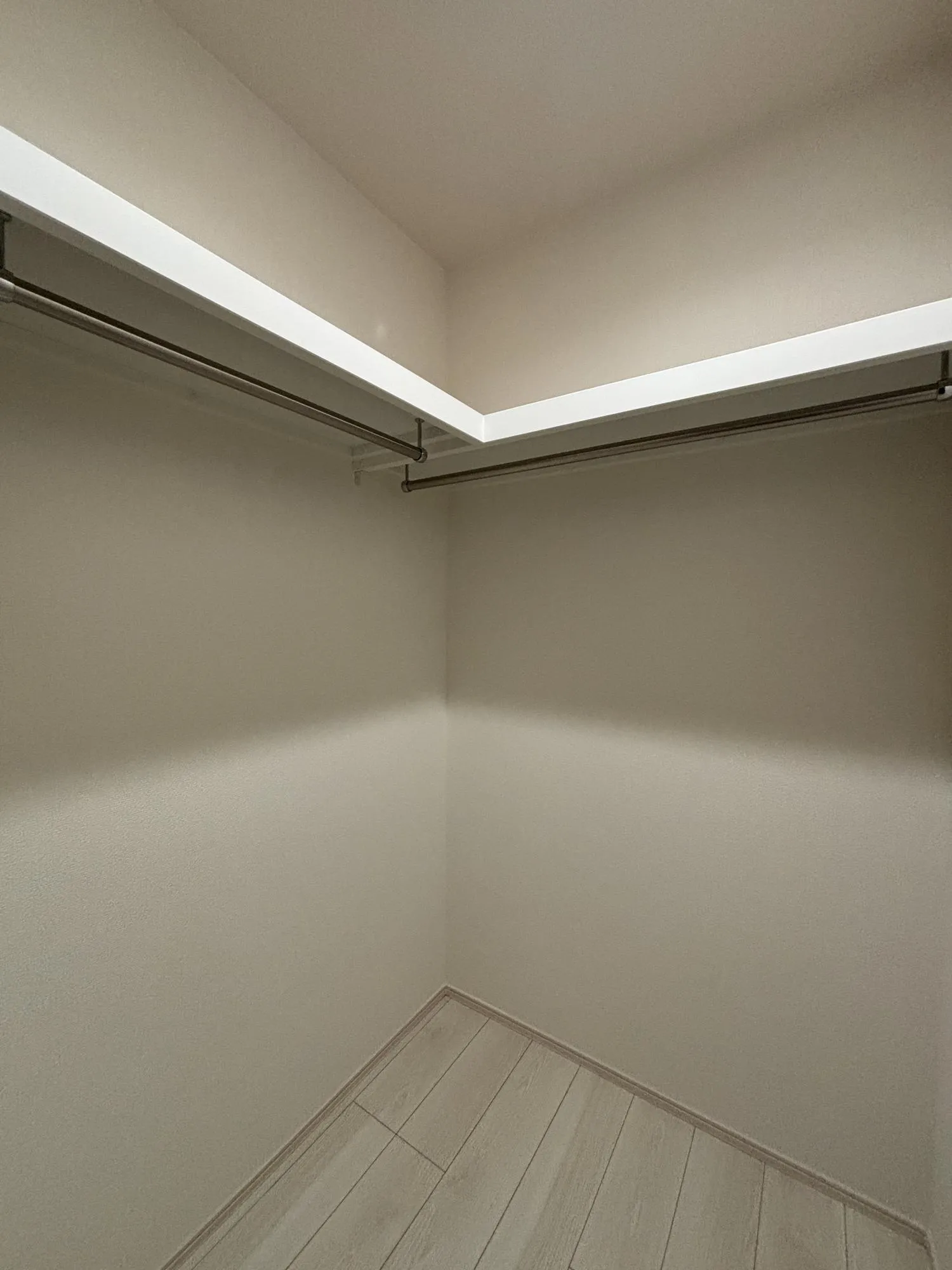 2階廊下WIC(2号棟)