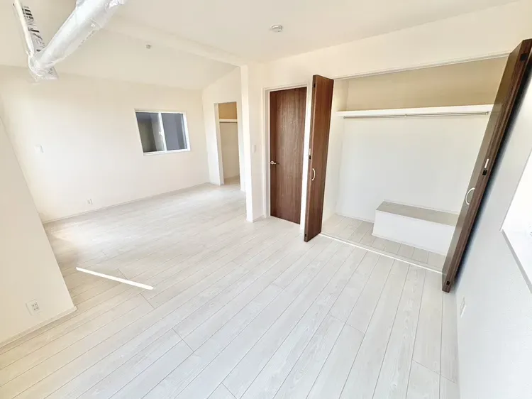 ☆2号棟　洋室6.0畳&5.25畳☆