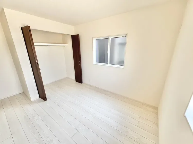 ☆2号棟　洋室5.75畳☆