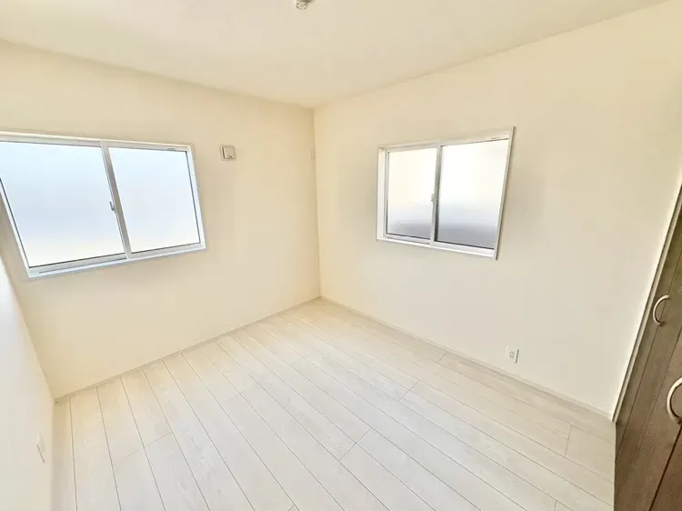 ☆2号棟　洋室4.98畳☆