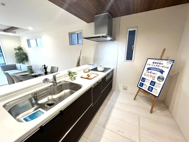 ☆2号棟　キッチン(モデル家具)☆