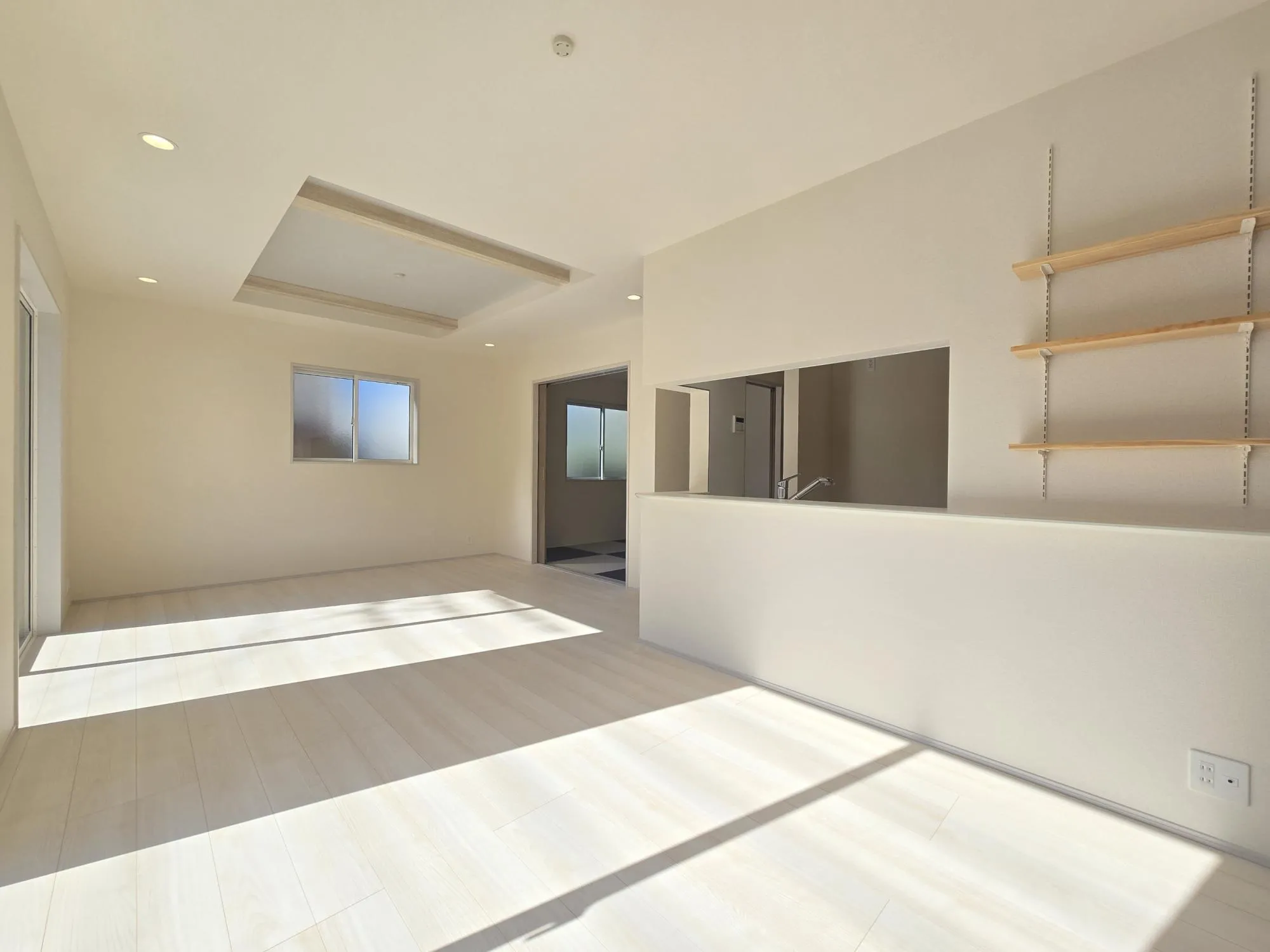 1号棟　LDK　R7.11.22