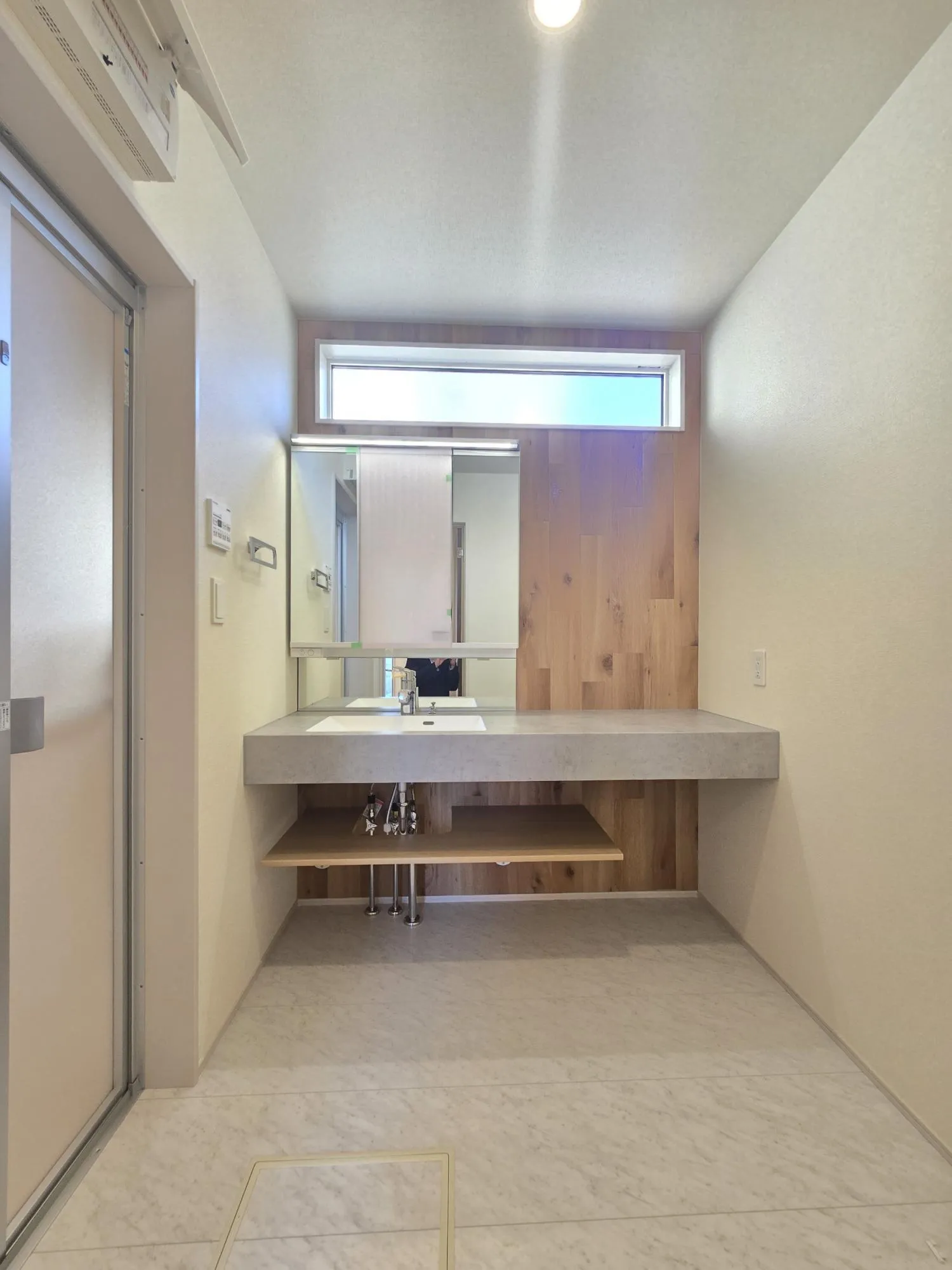 2号棟　洗面所　R7.11.22
