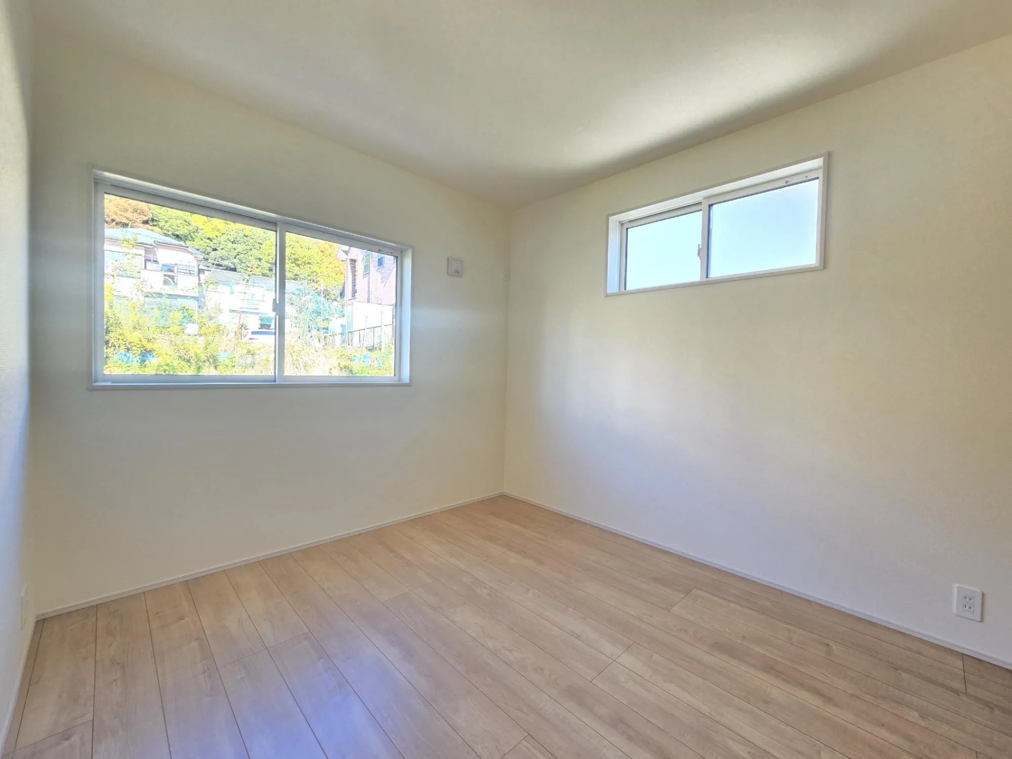 2号棟　洋室　R7.11.22