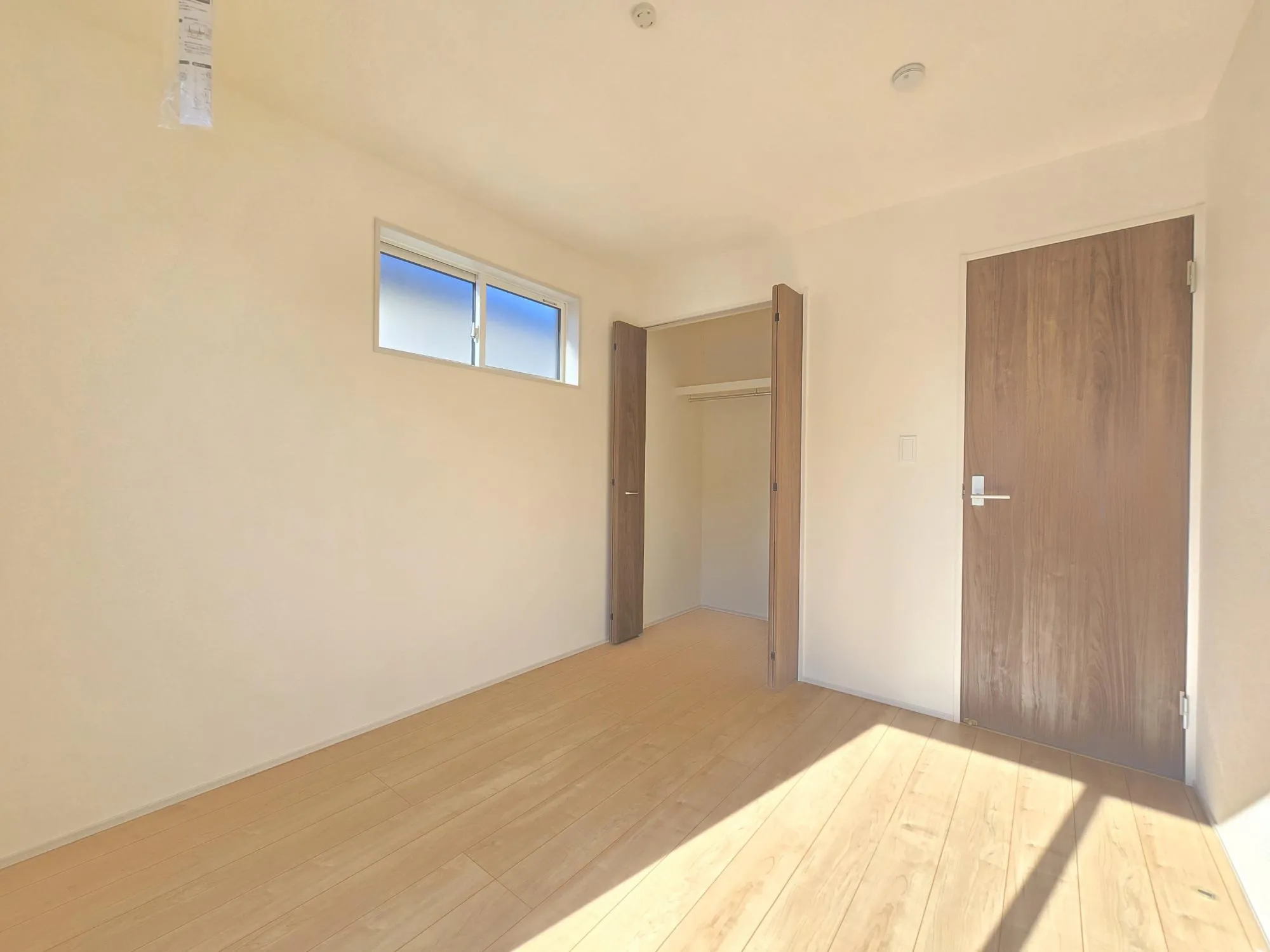 2号棟　洋室　R7.11.22