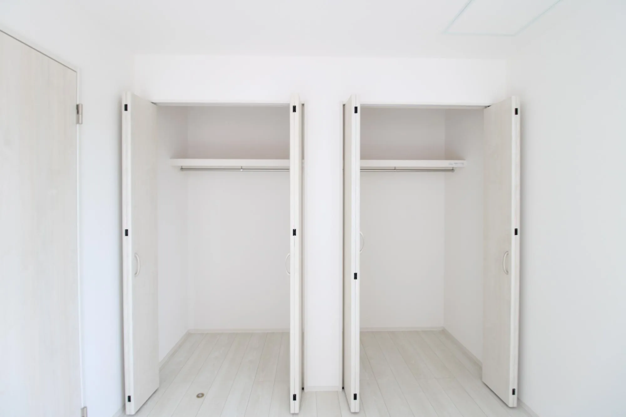 洋室7.5帖クローゼット