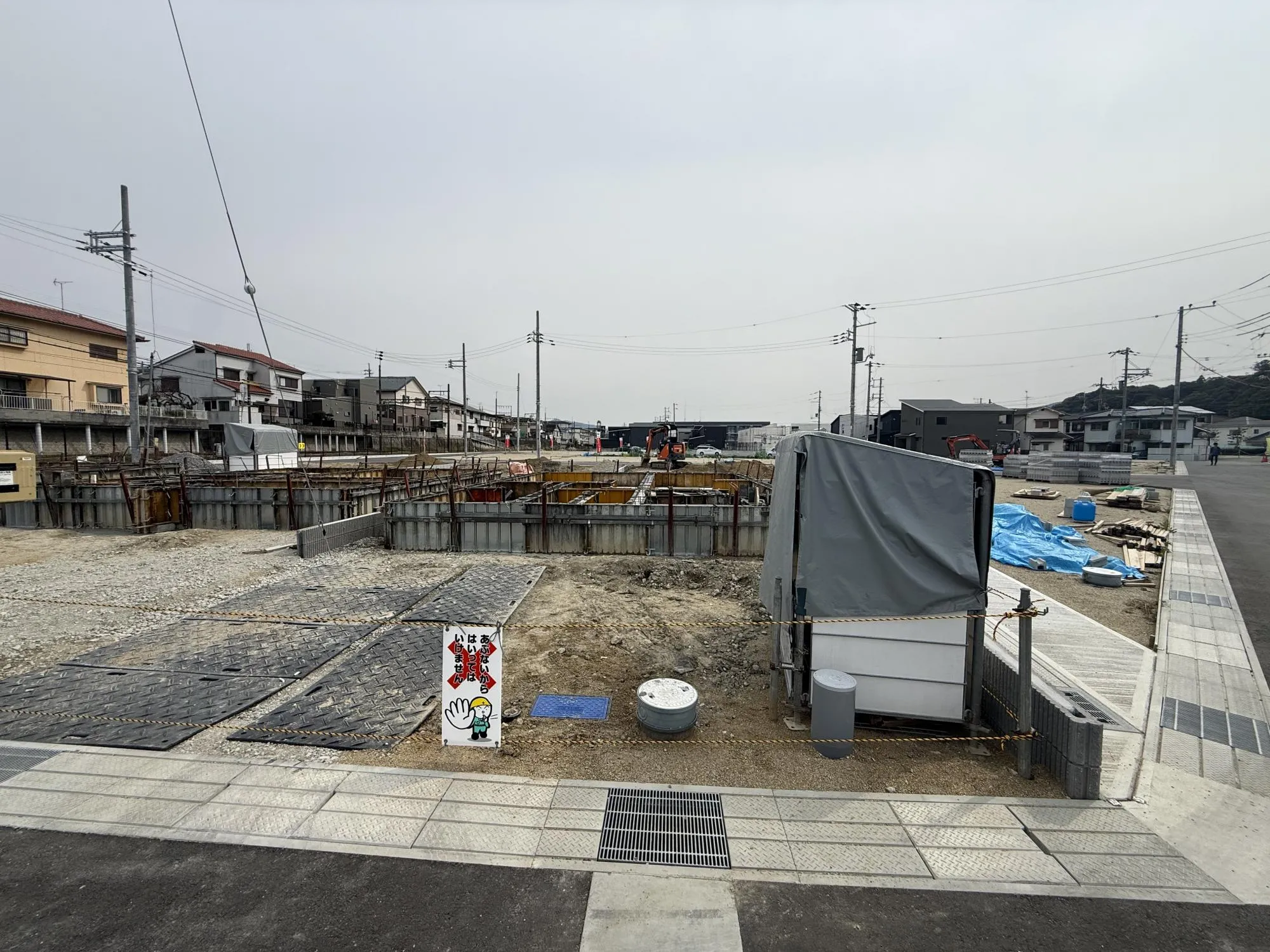 近鉄生駒線「菜畑」駅まで徒歩7分