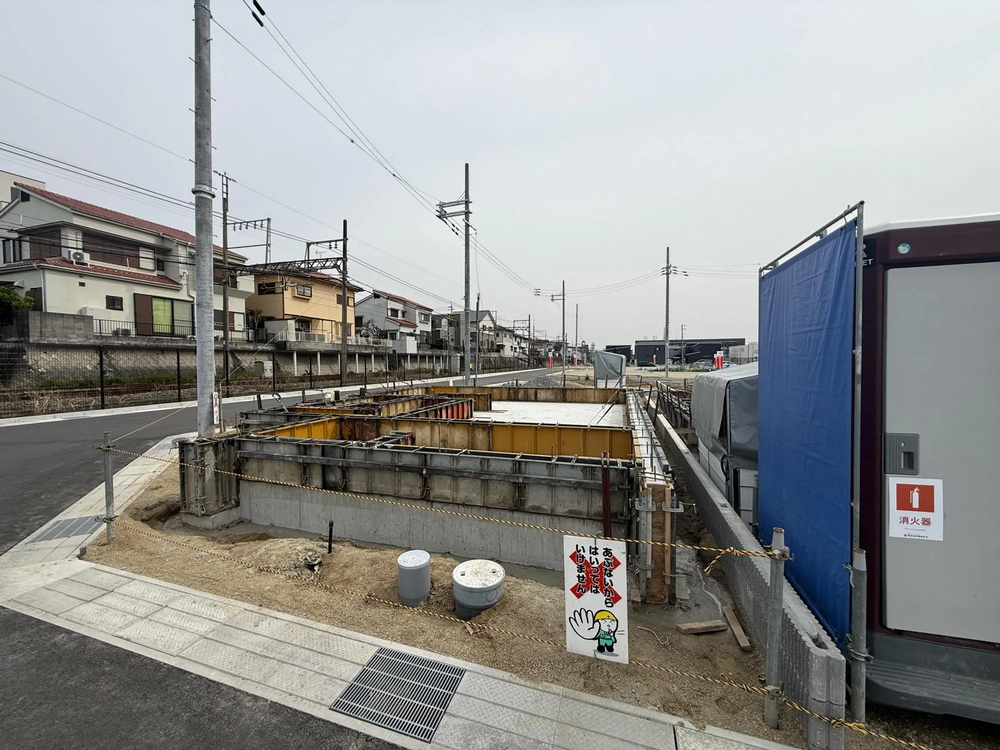近鉄生駒線「菜畑」駅まで徒歩7分