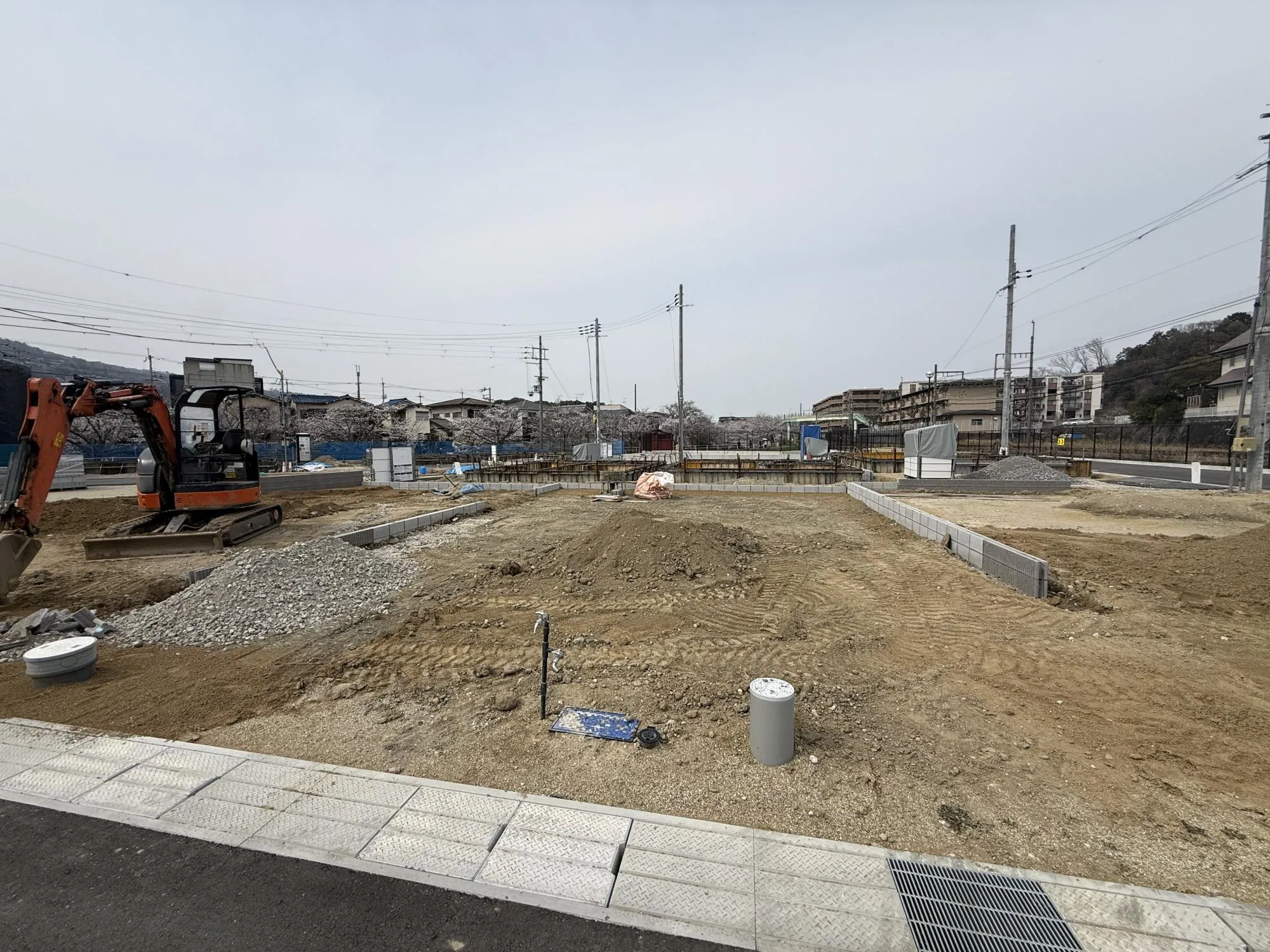 近鉄生駒線「菜畑」駅まで徒歩7分