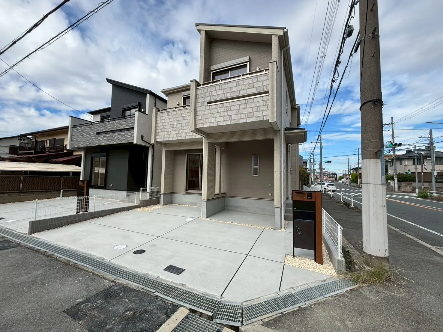 【外観 | 2号棟】