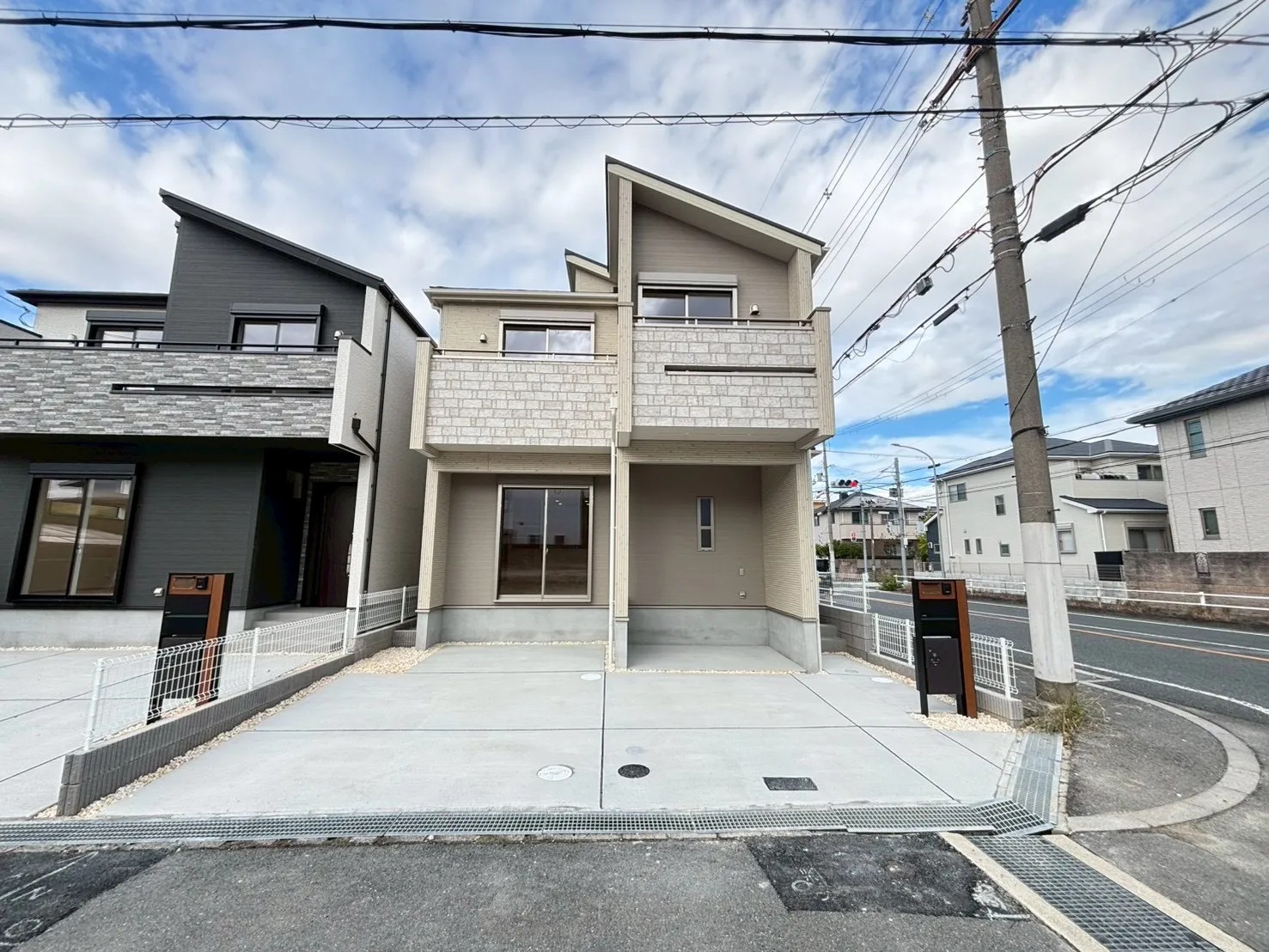 【外観 | 2号棟】