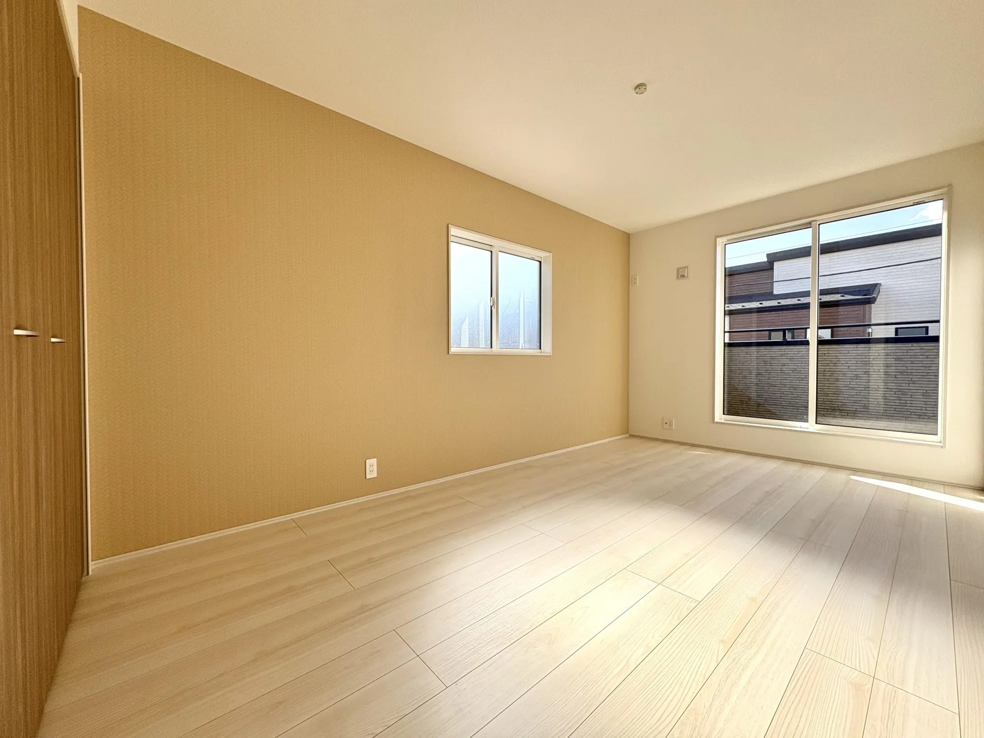 【7号棟/洋室(8.0帖)】