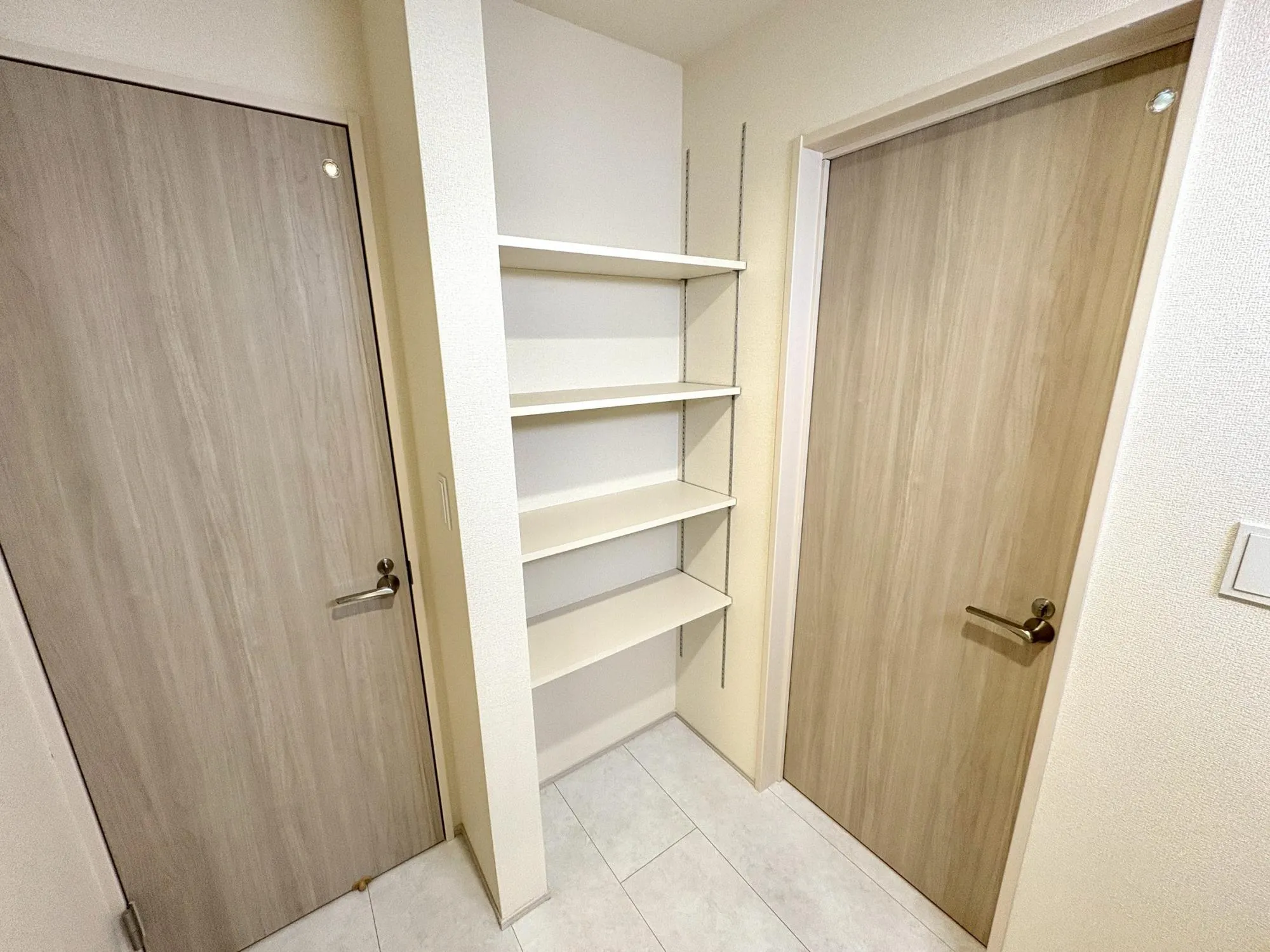 【1号棟】収納付き