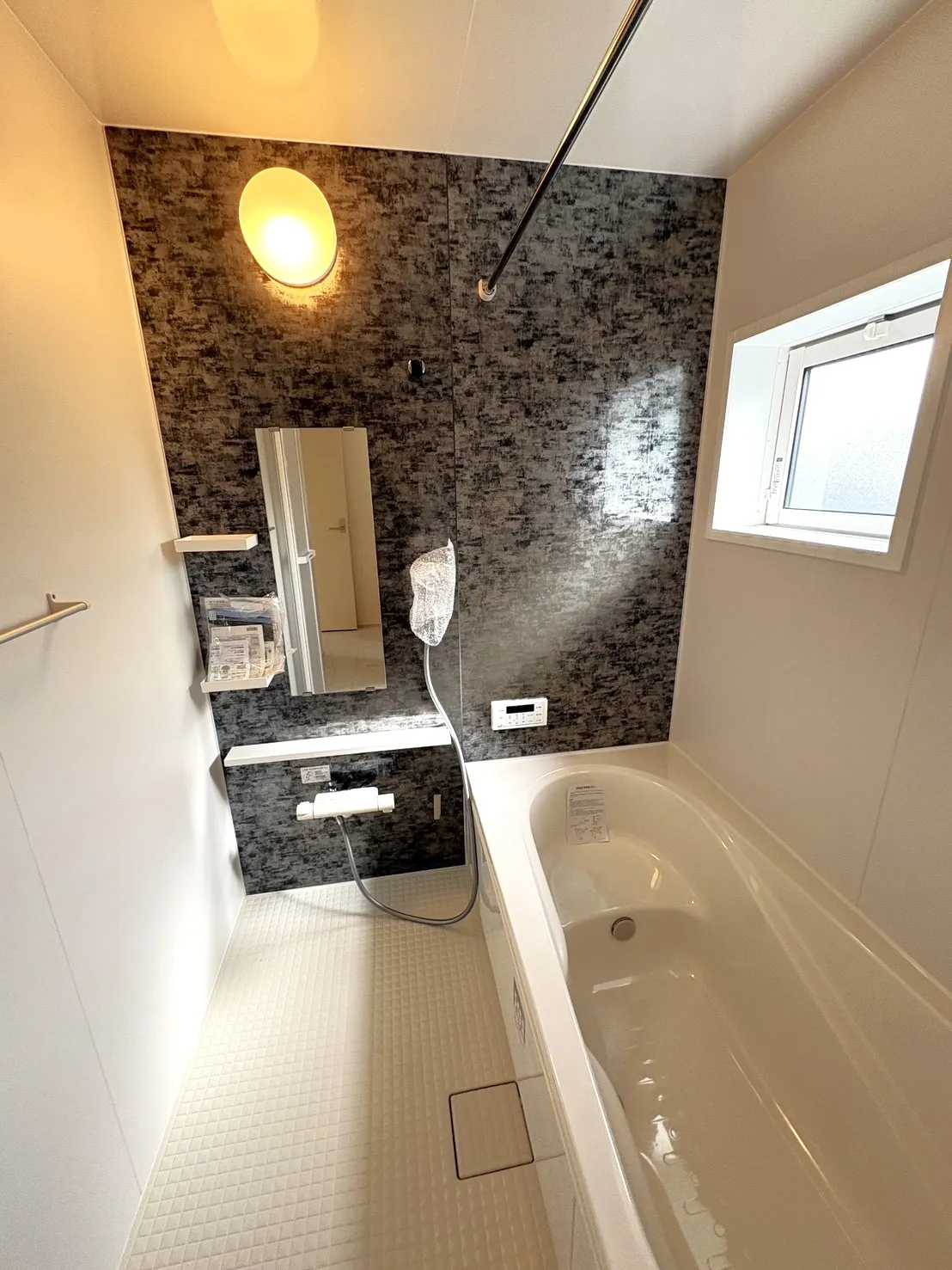 【浴室】乾燥・冷暖房付きです