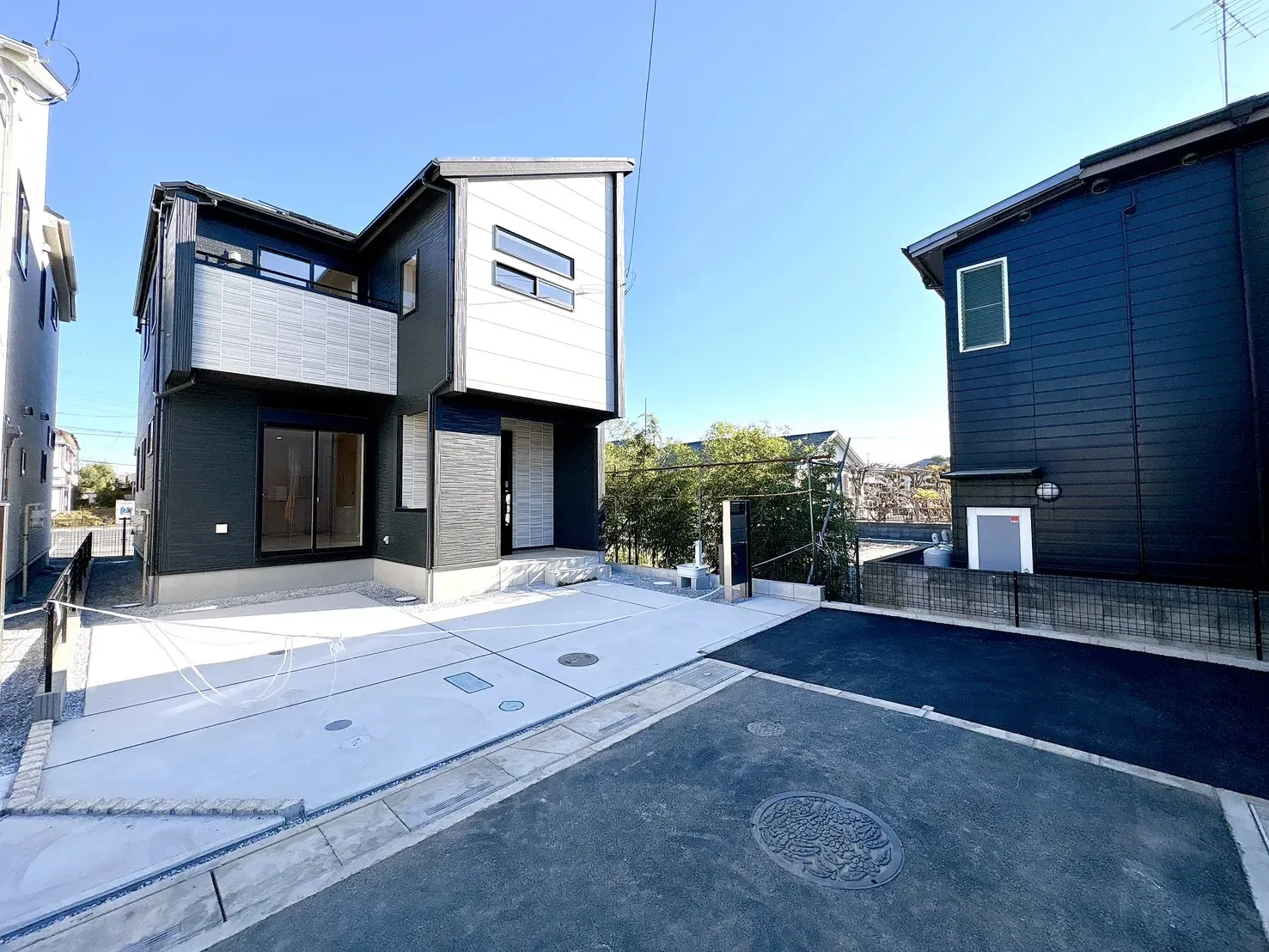 【販売現地】カースペース並列2台確保♪