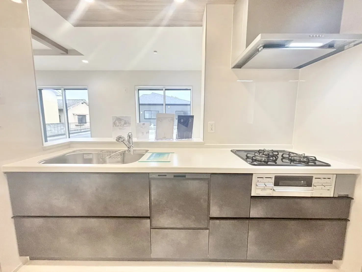 【キッチン | ①号棟】